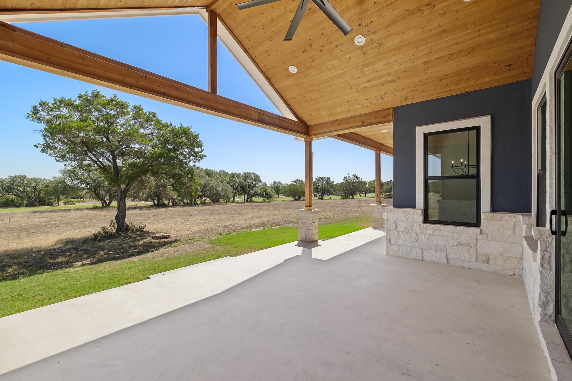 550 Oak Vista Drive