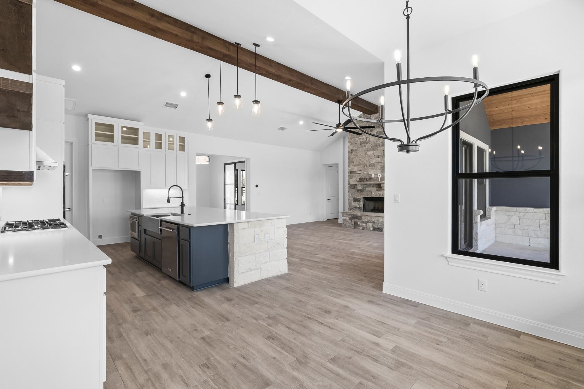 550 Oak Vista Drive