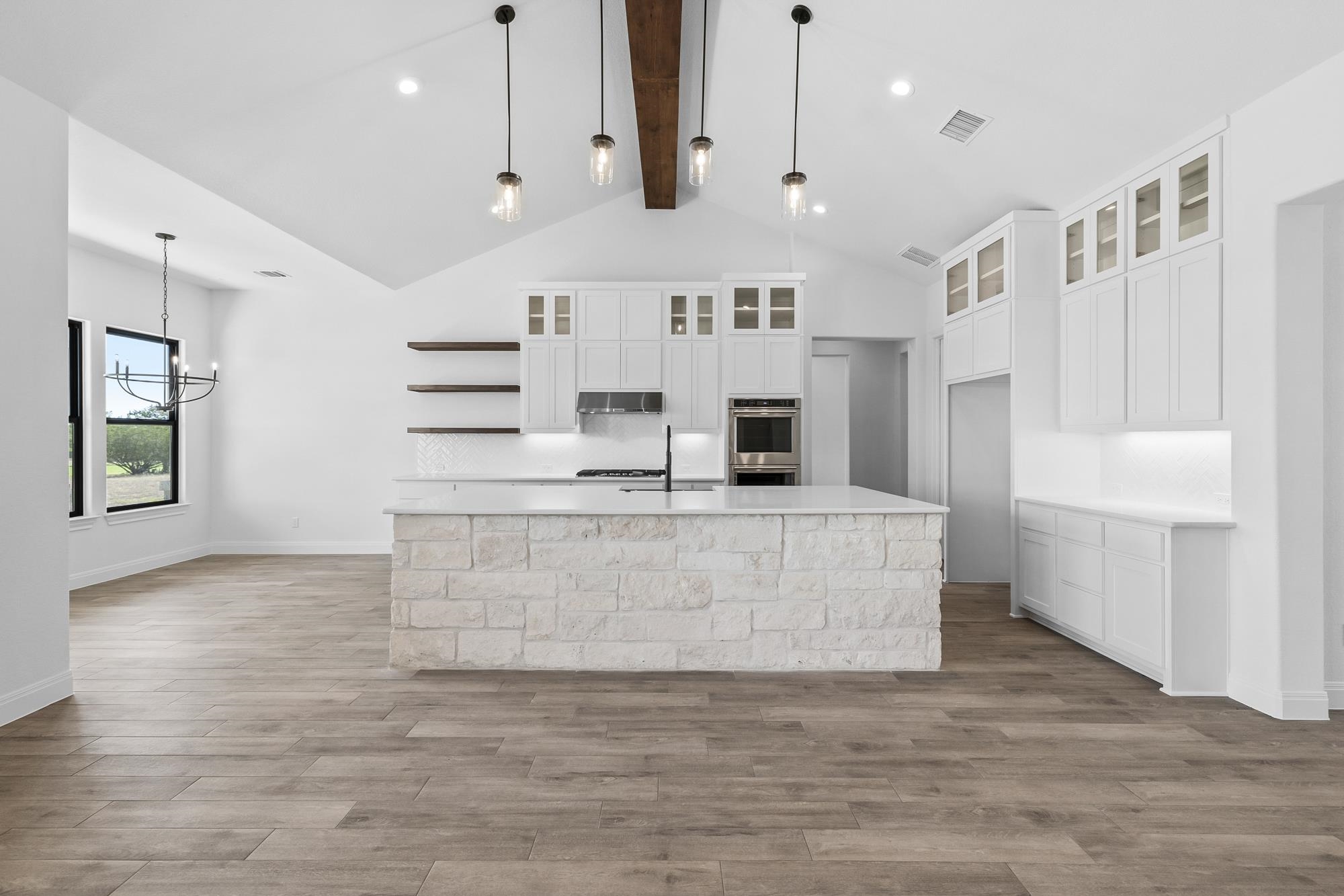550 Oak Vista Drive