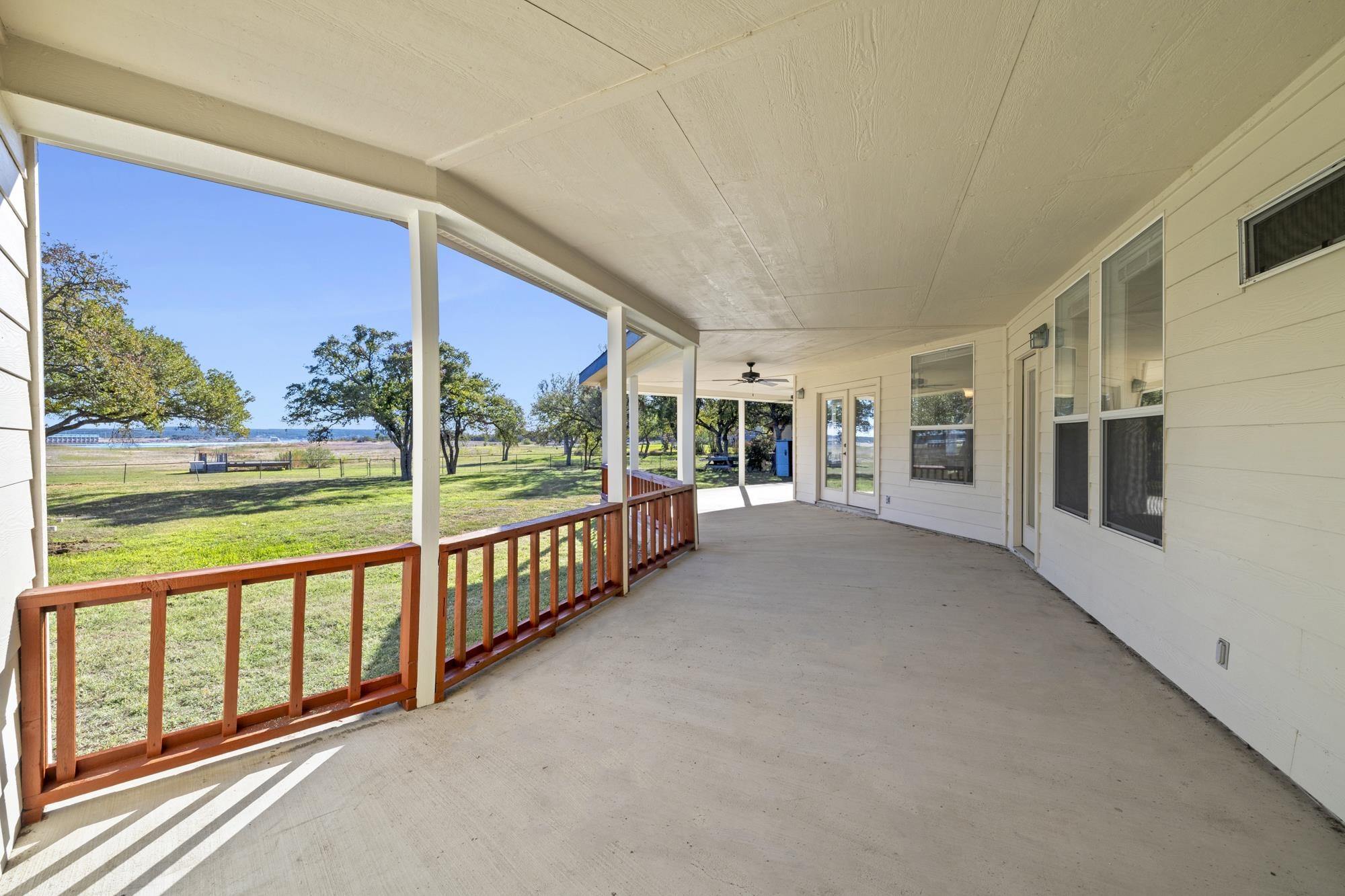 100 Agarita Drive