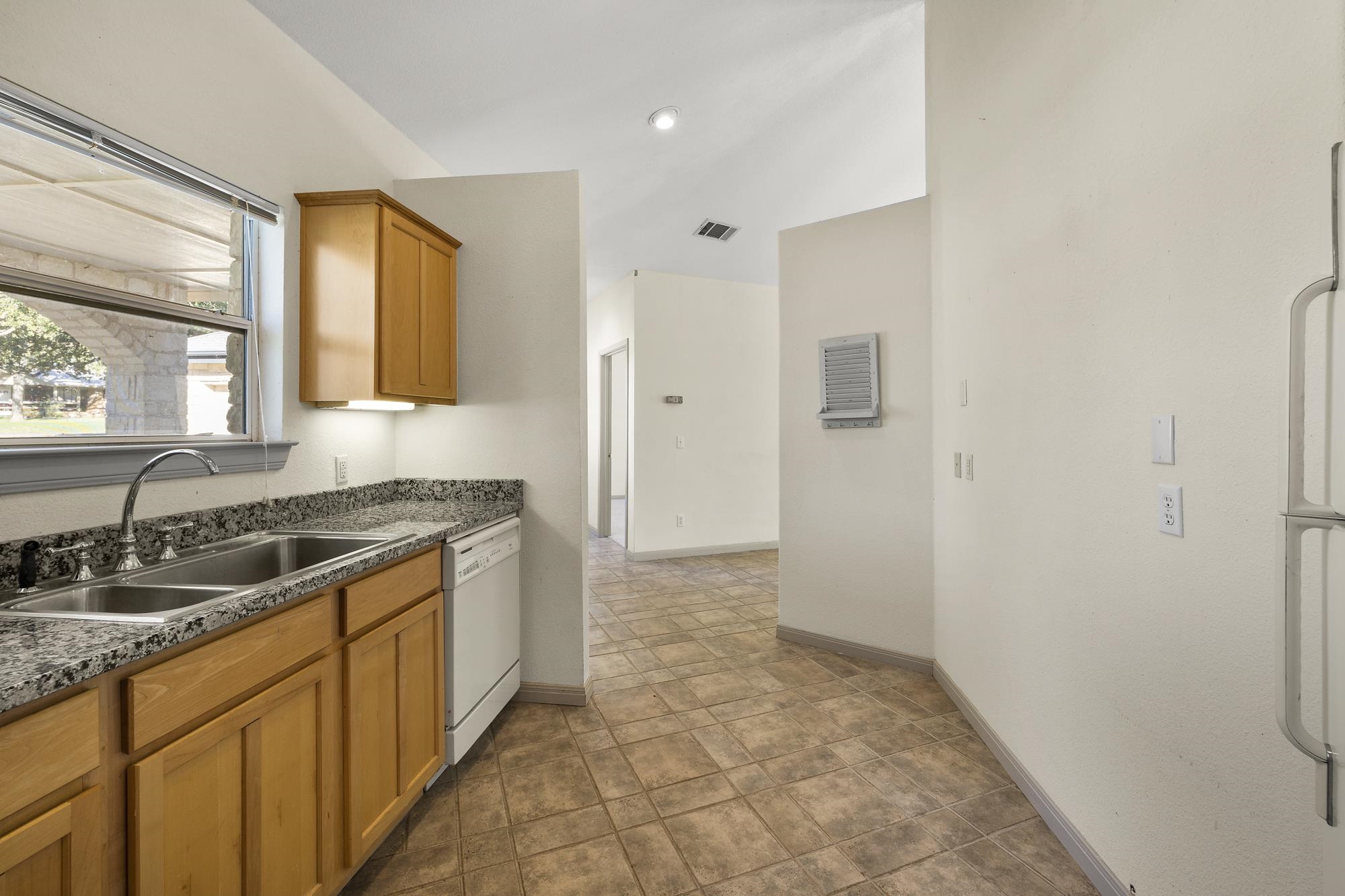 100 Agarita Drive