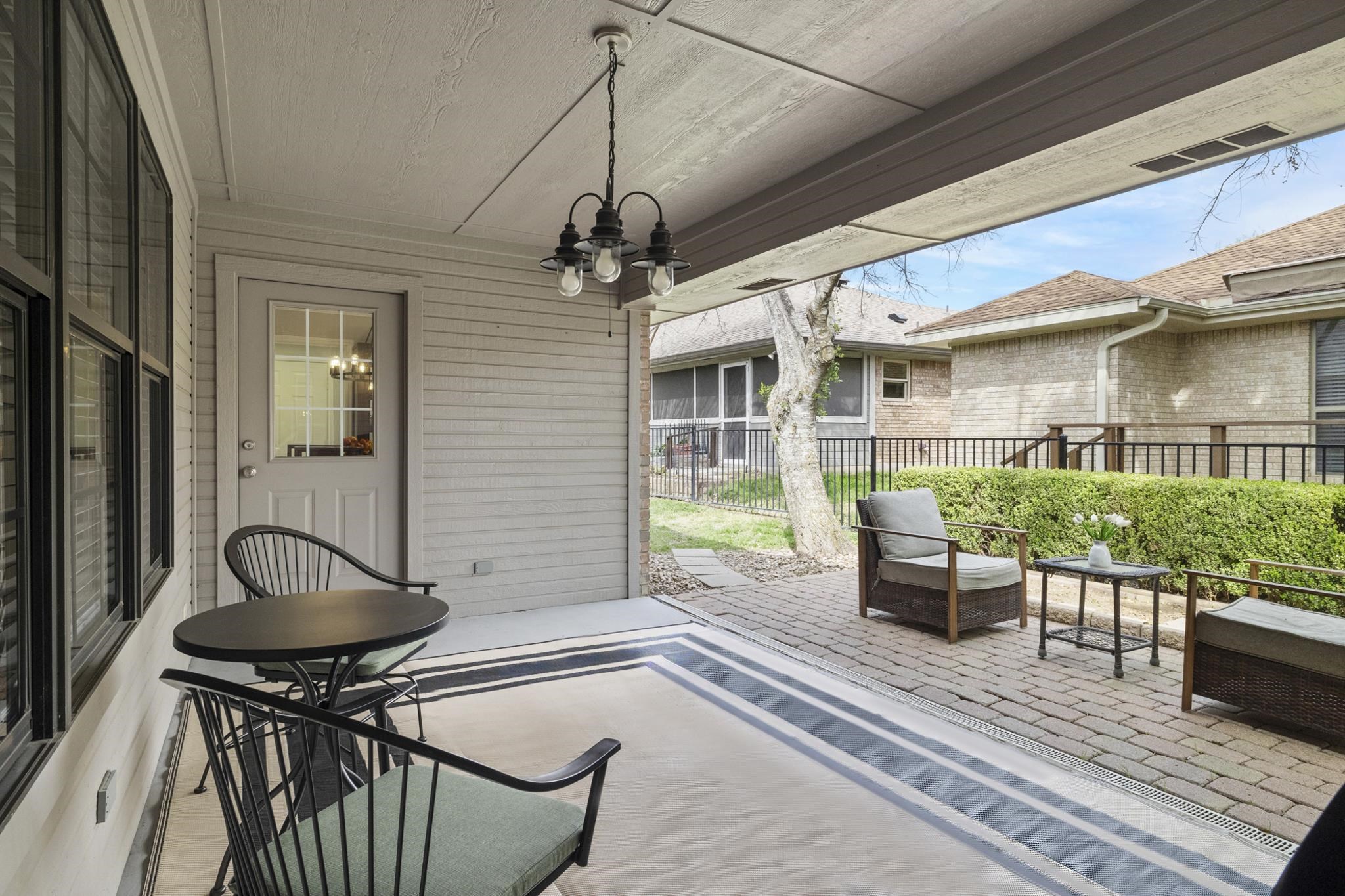 709 Applewood Drive