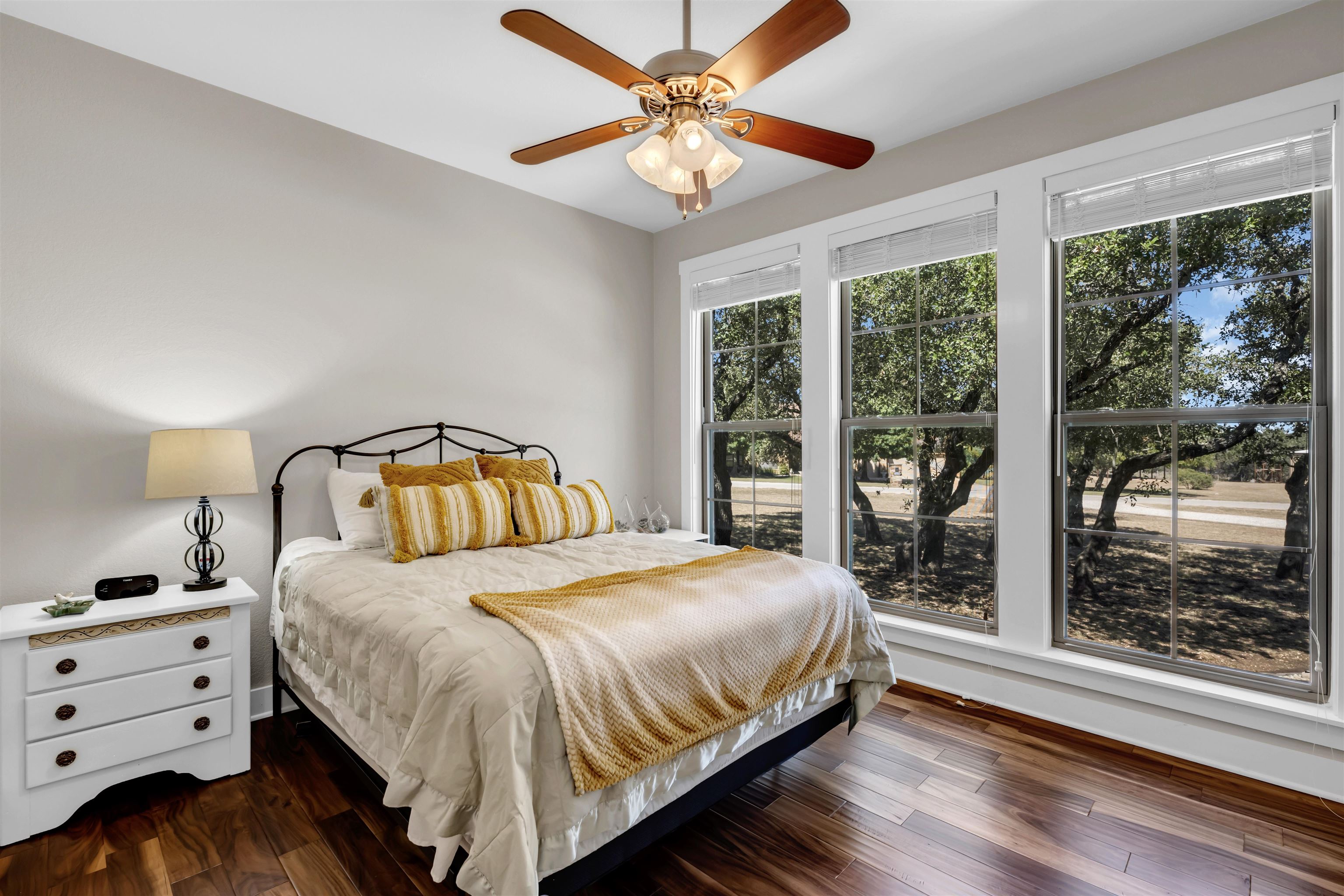 105 Lavonna Fox Drive
