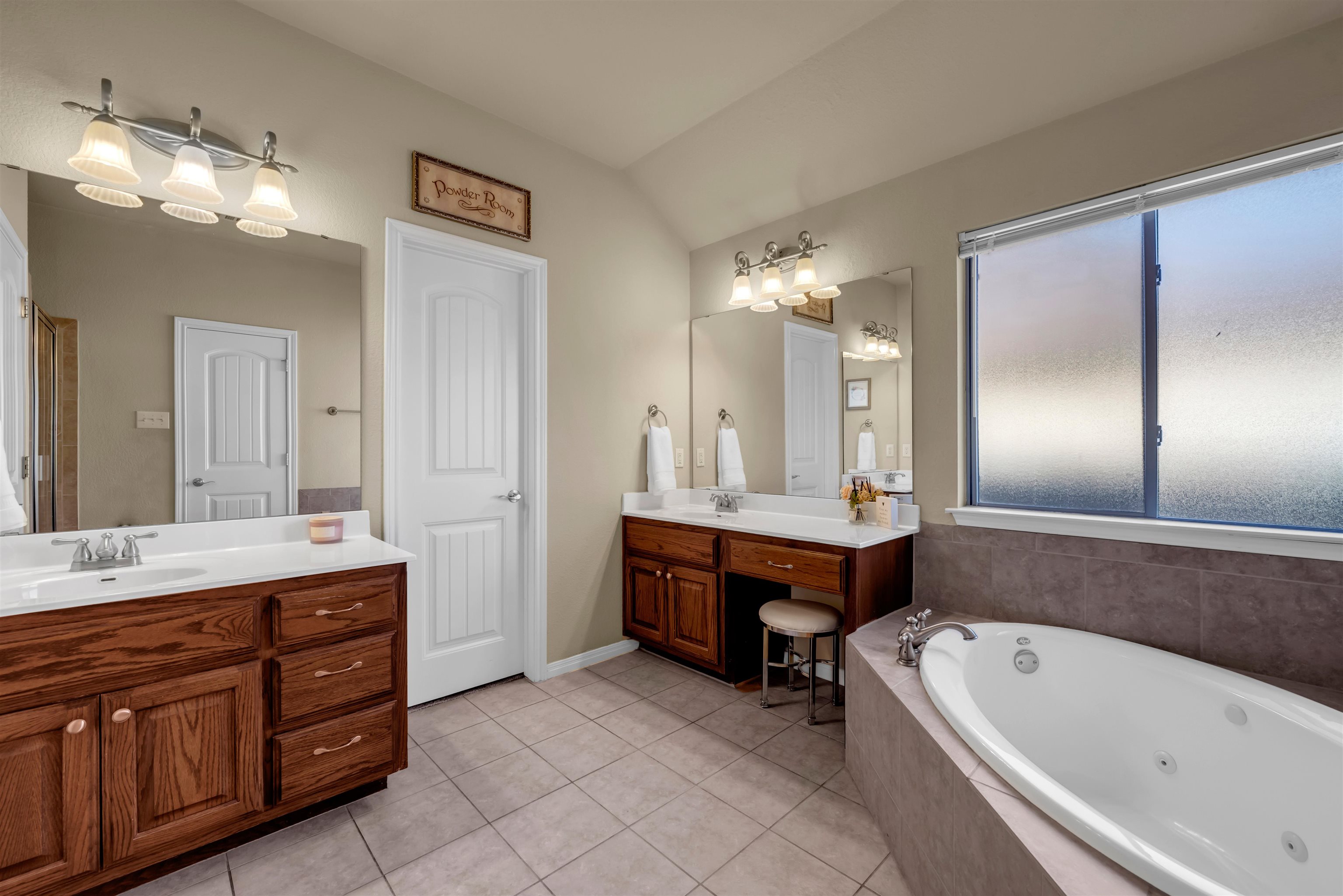 211 Cailin Court