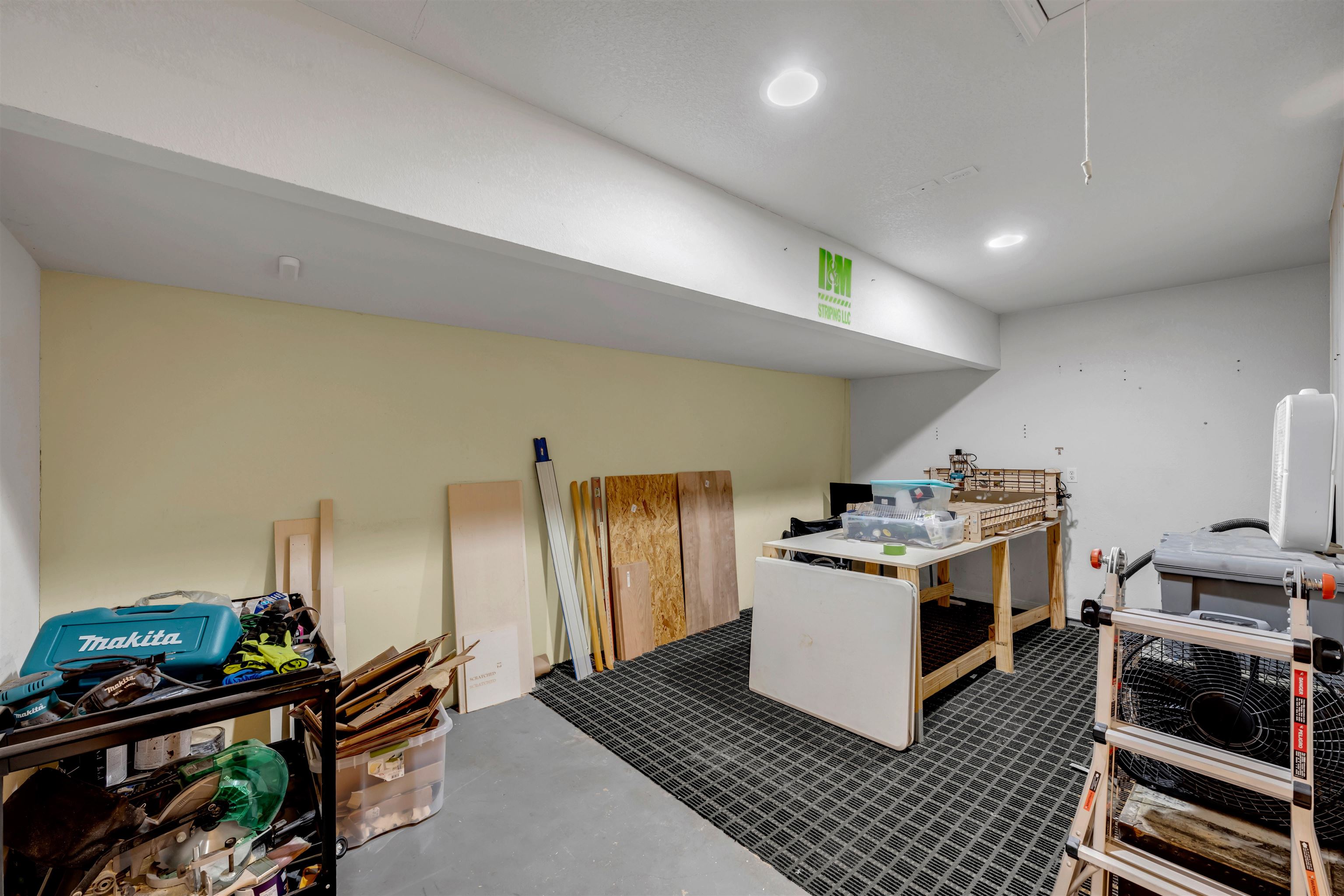 1114 Cloud St