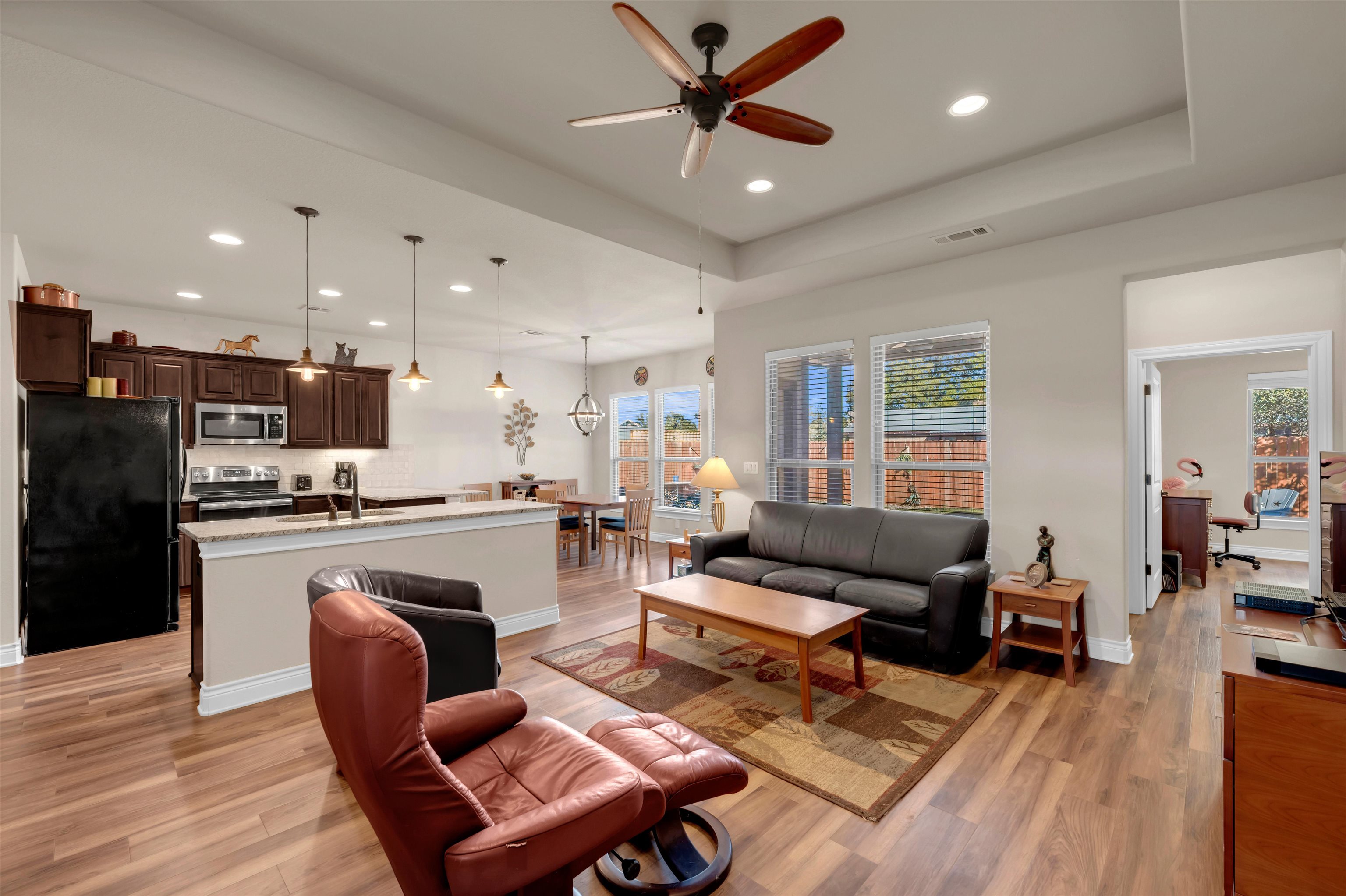 405 Dove Trail
