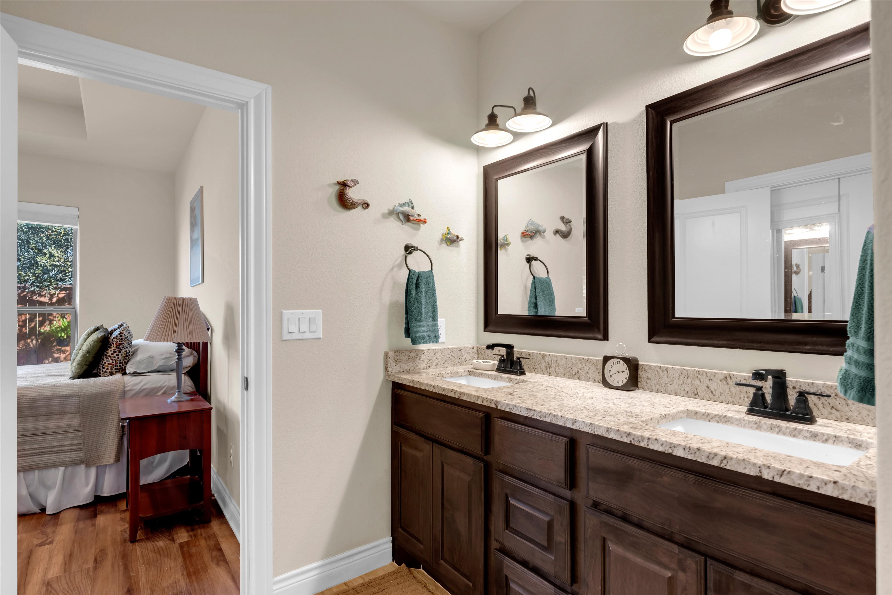 405 Dove Trail