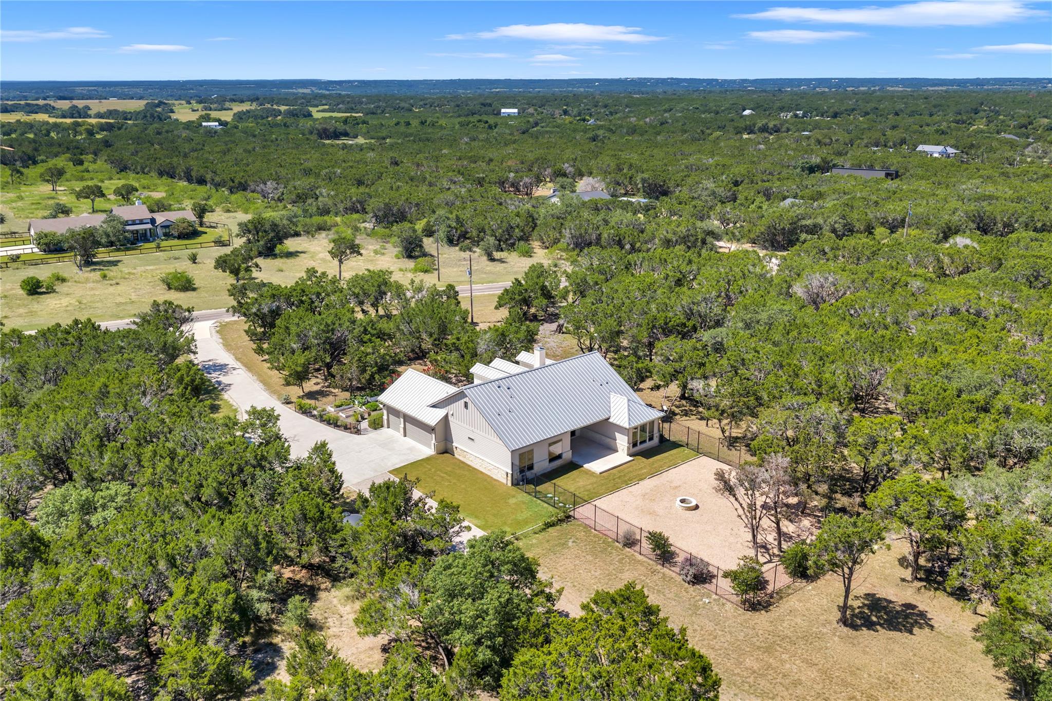 2140 Carpenter LOOP