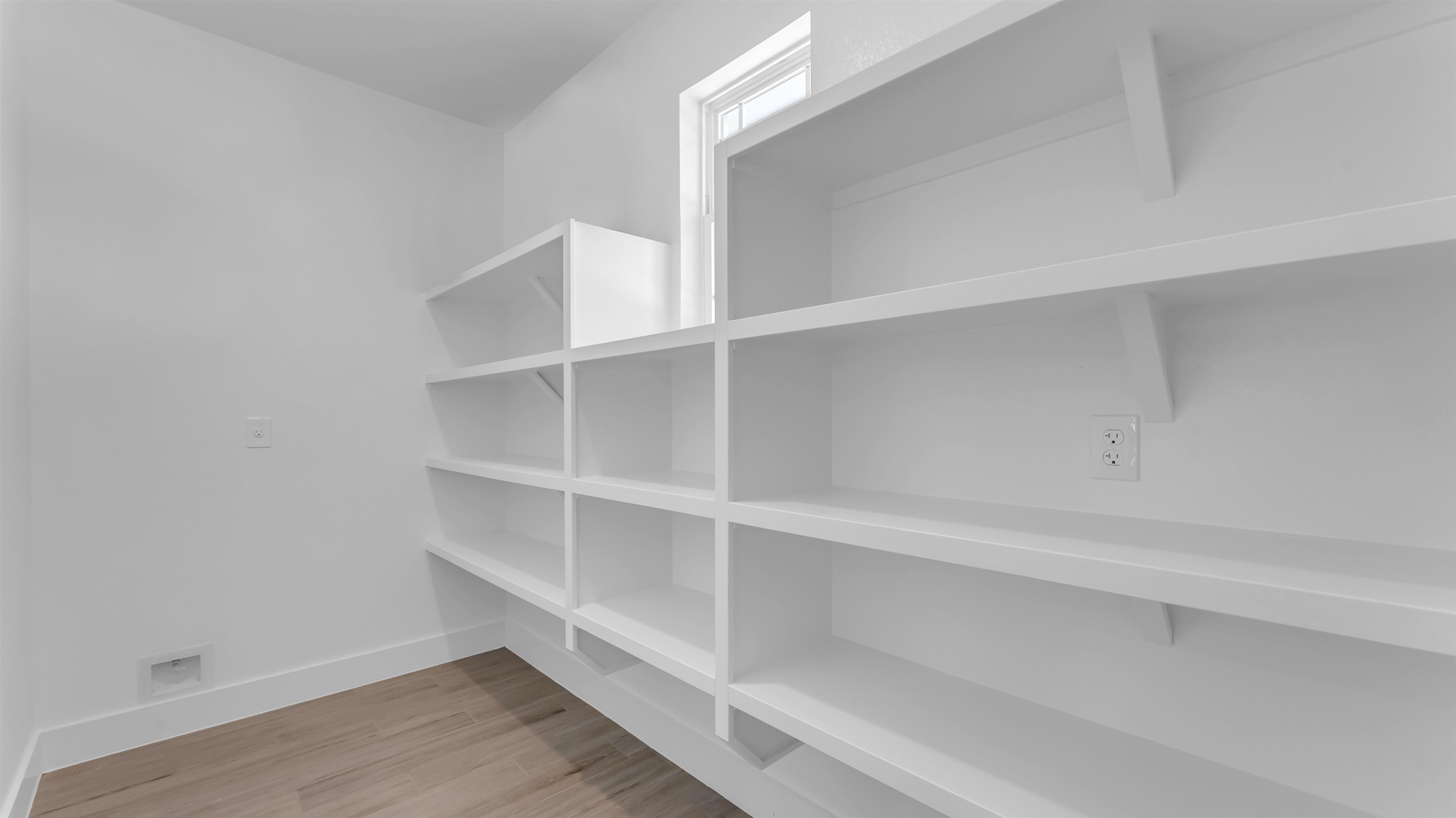 101 Dawna Len Dr