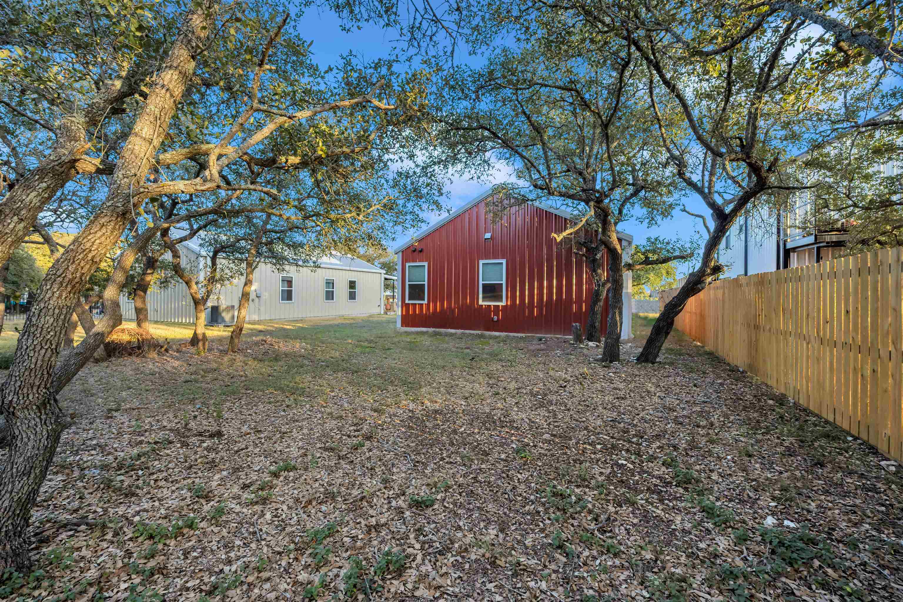 904 Central Blvd