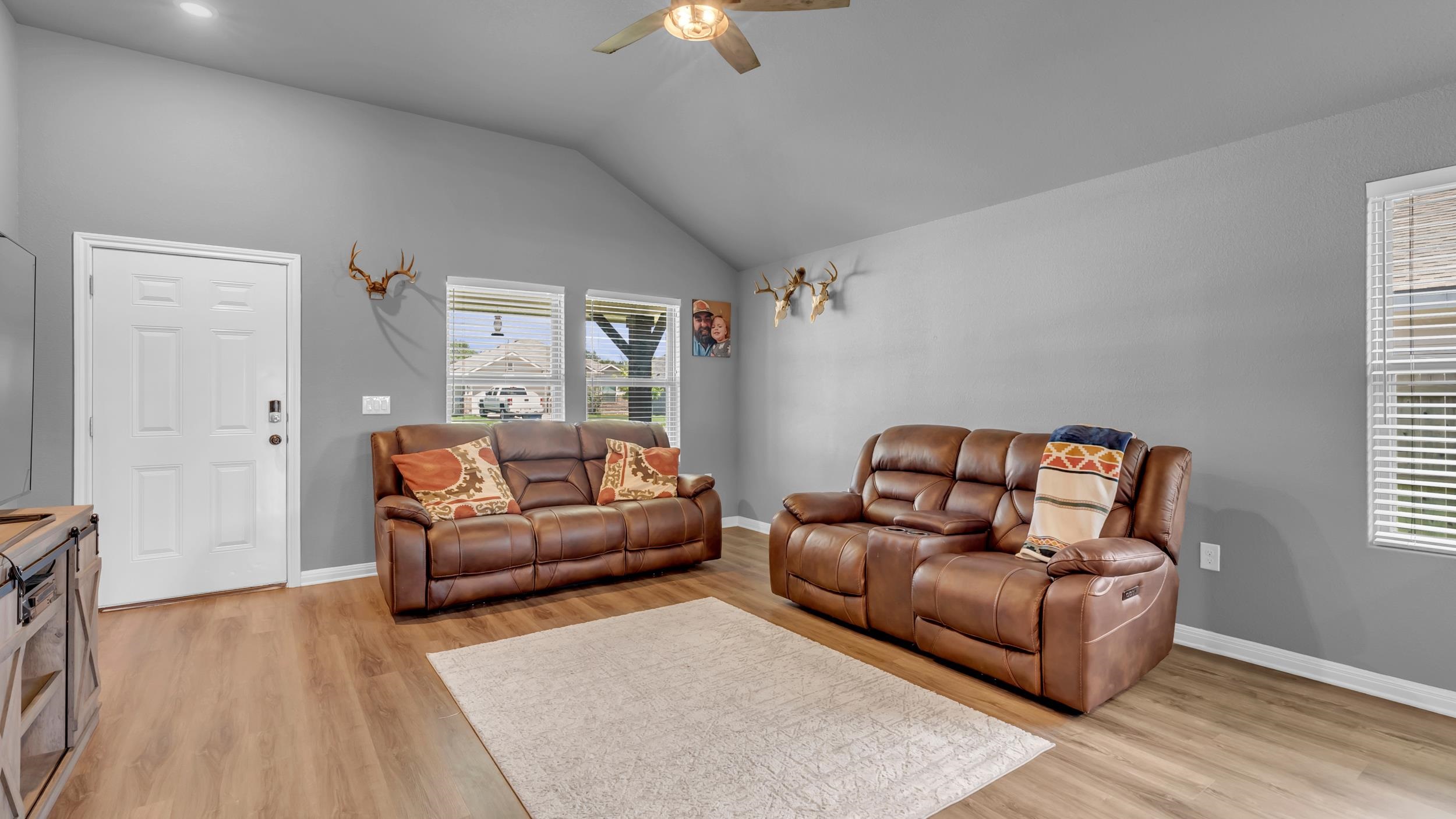 440 Dove Trail