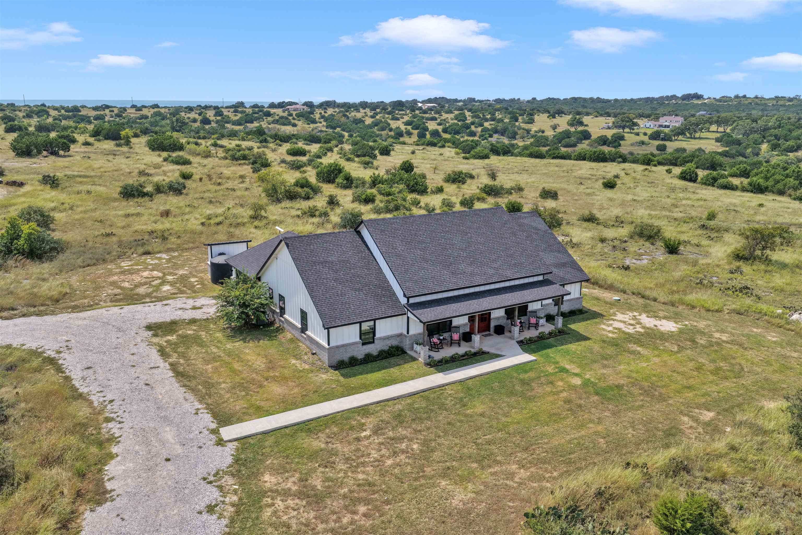 709 Three Creeks Dr