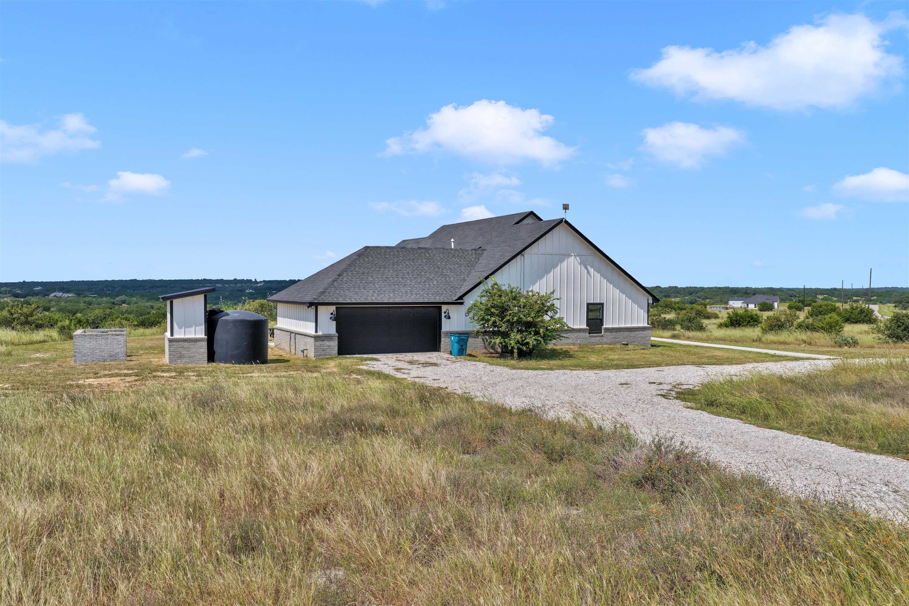 709 Three Creeks Dr