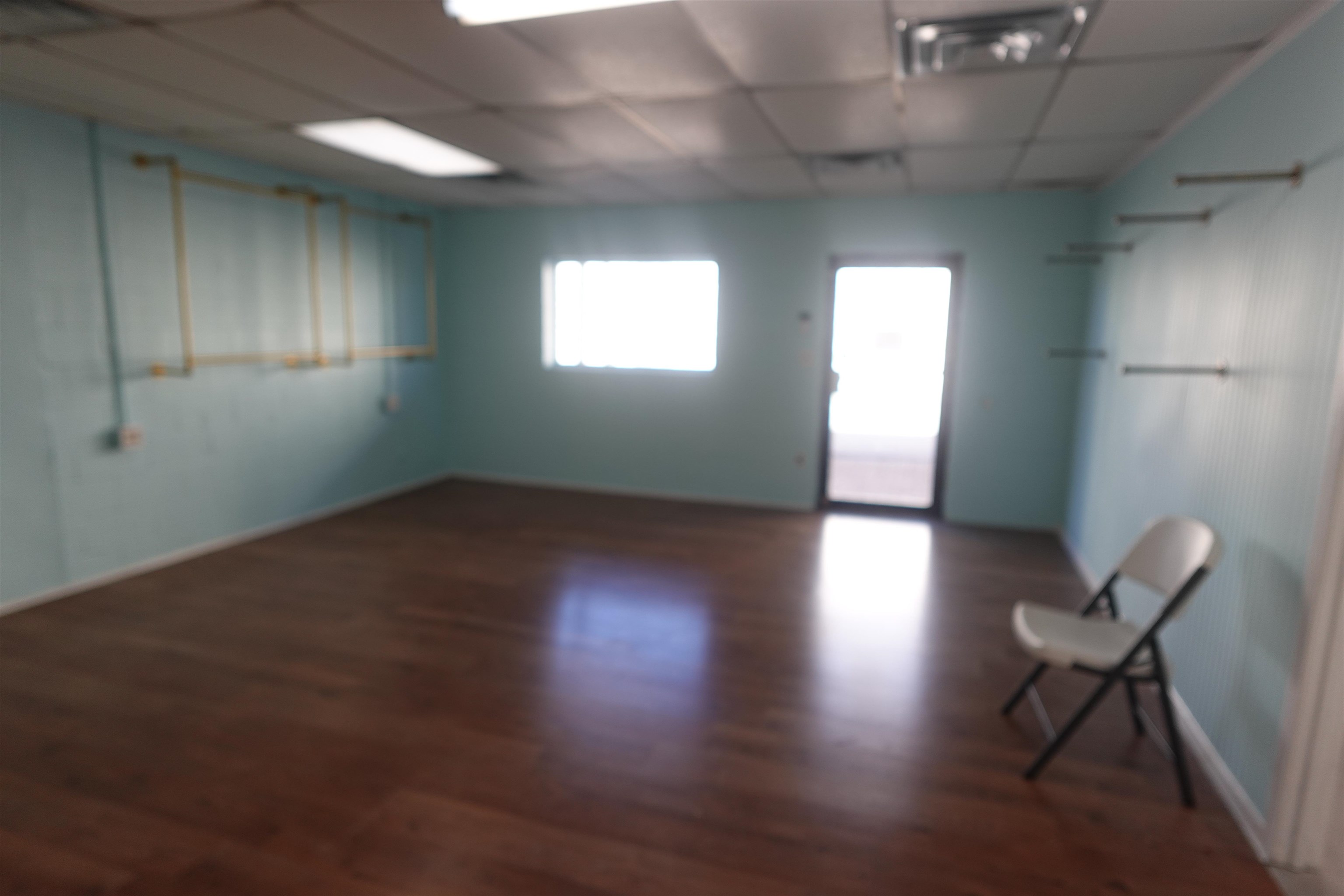 105 W Jackson St