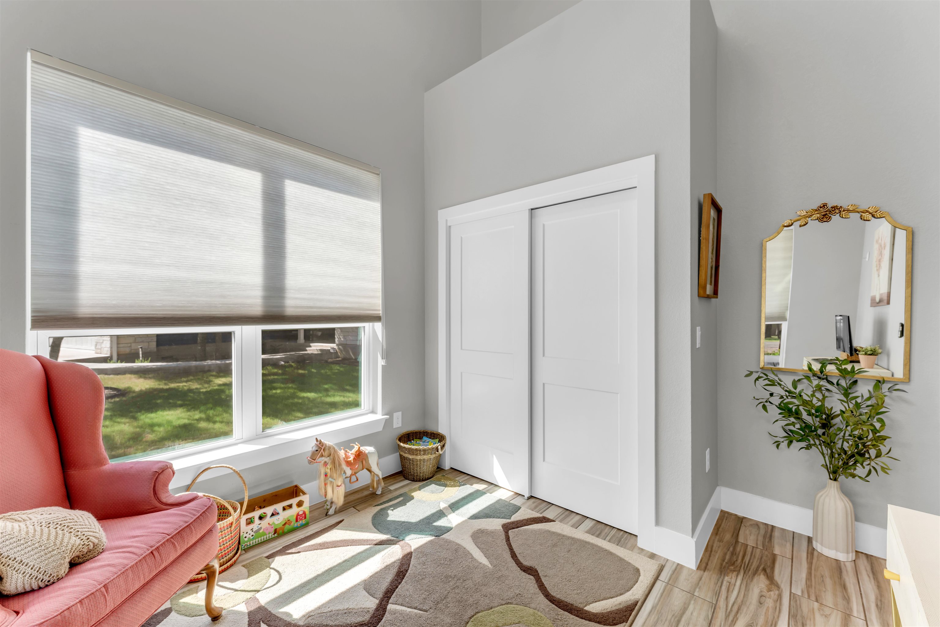 824 Woodland Hills Dr