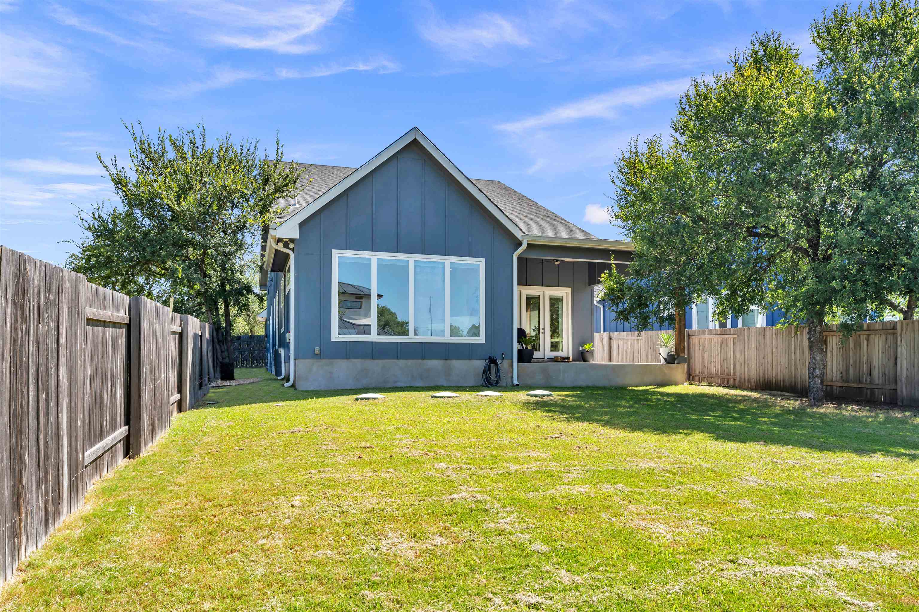 824 Woodland Hills Dr