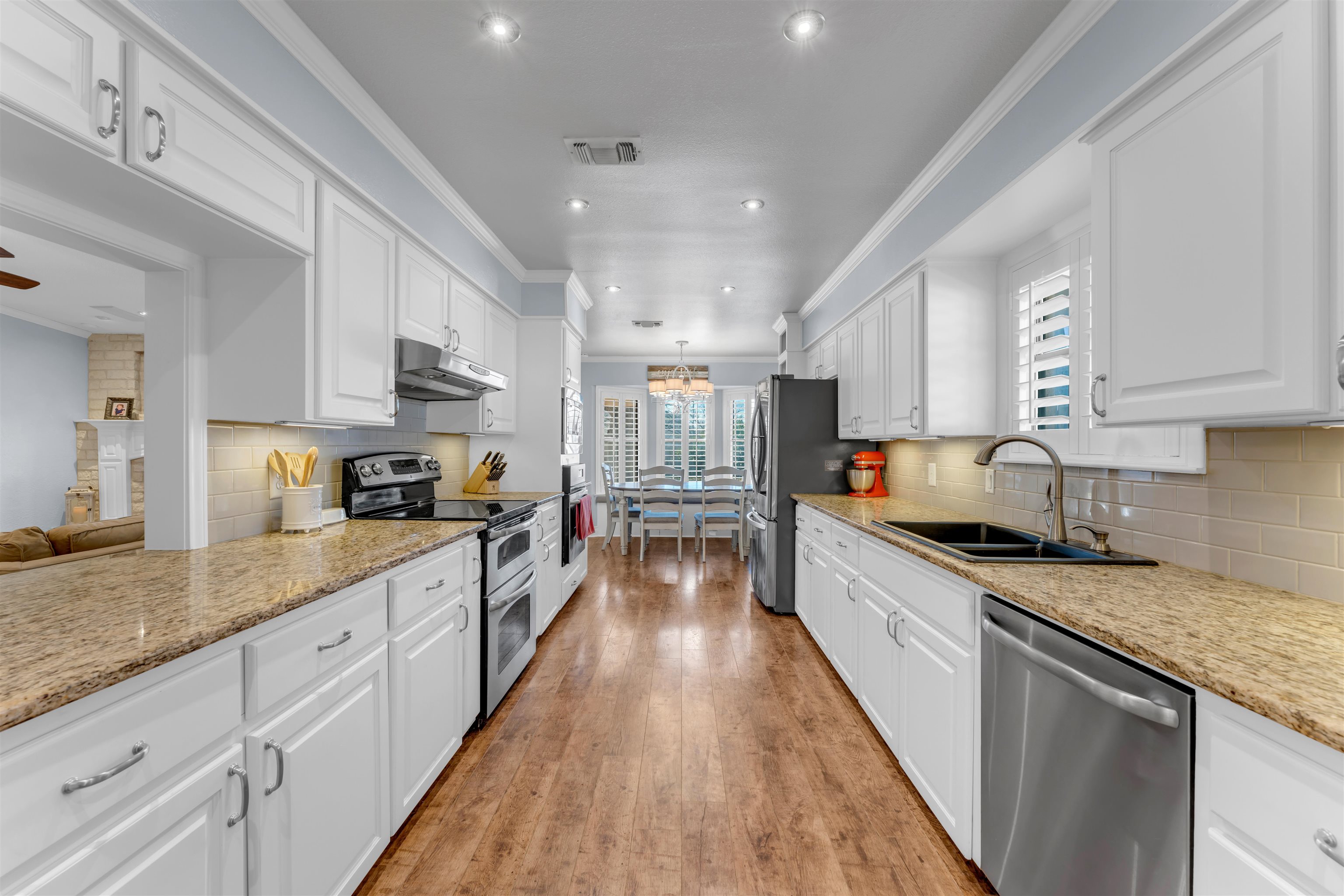 213 Corder Ln