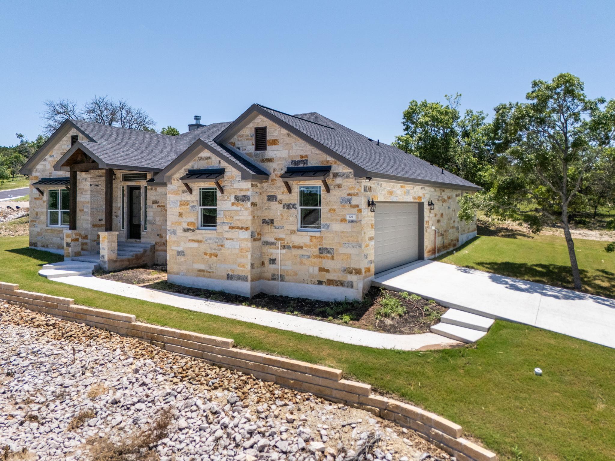 101 Dawna Len DR
