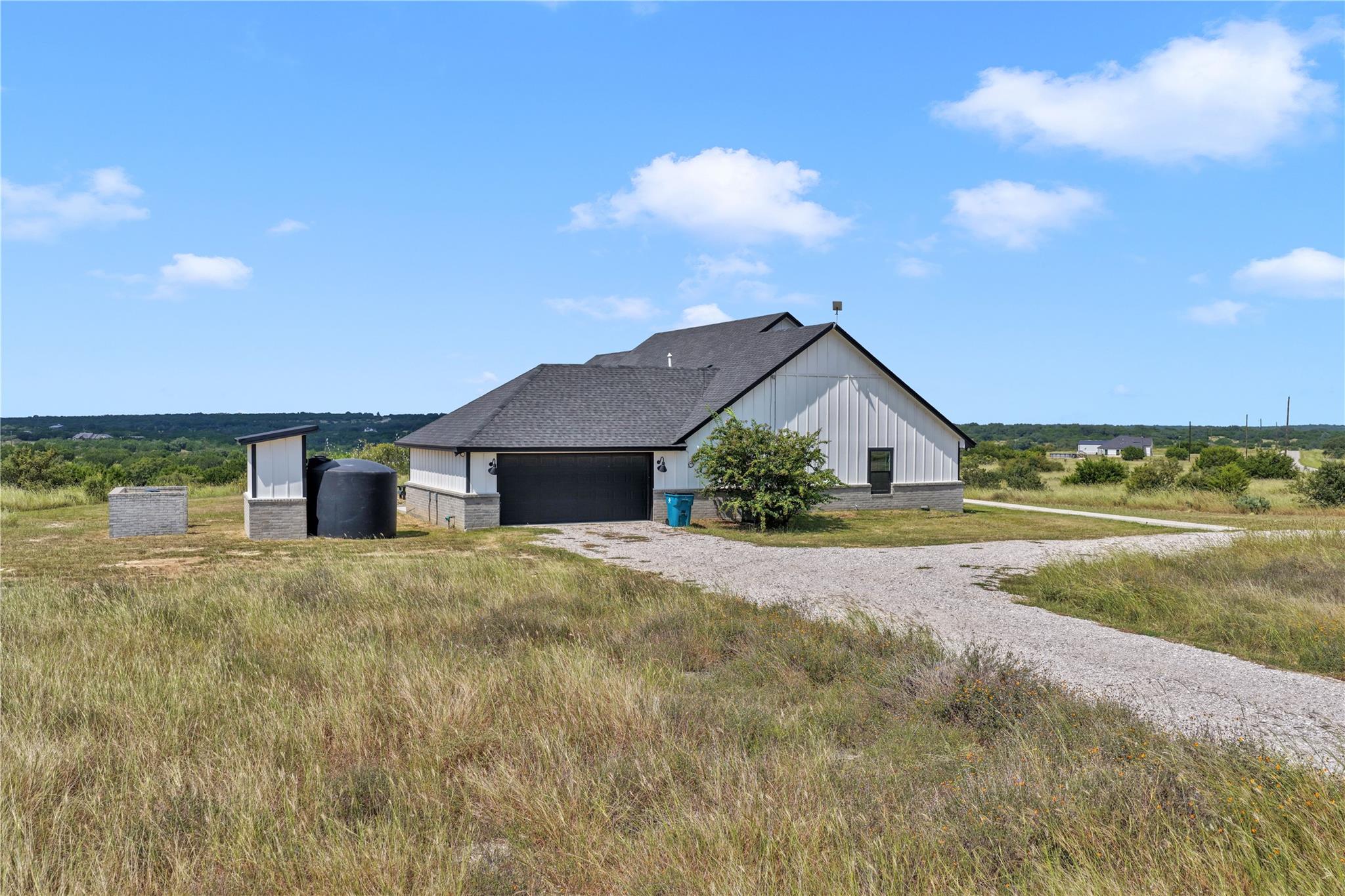 709 Three Creeks DR