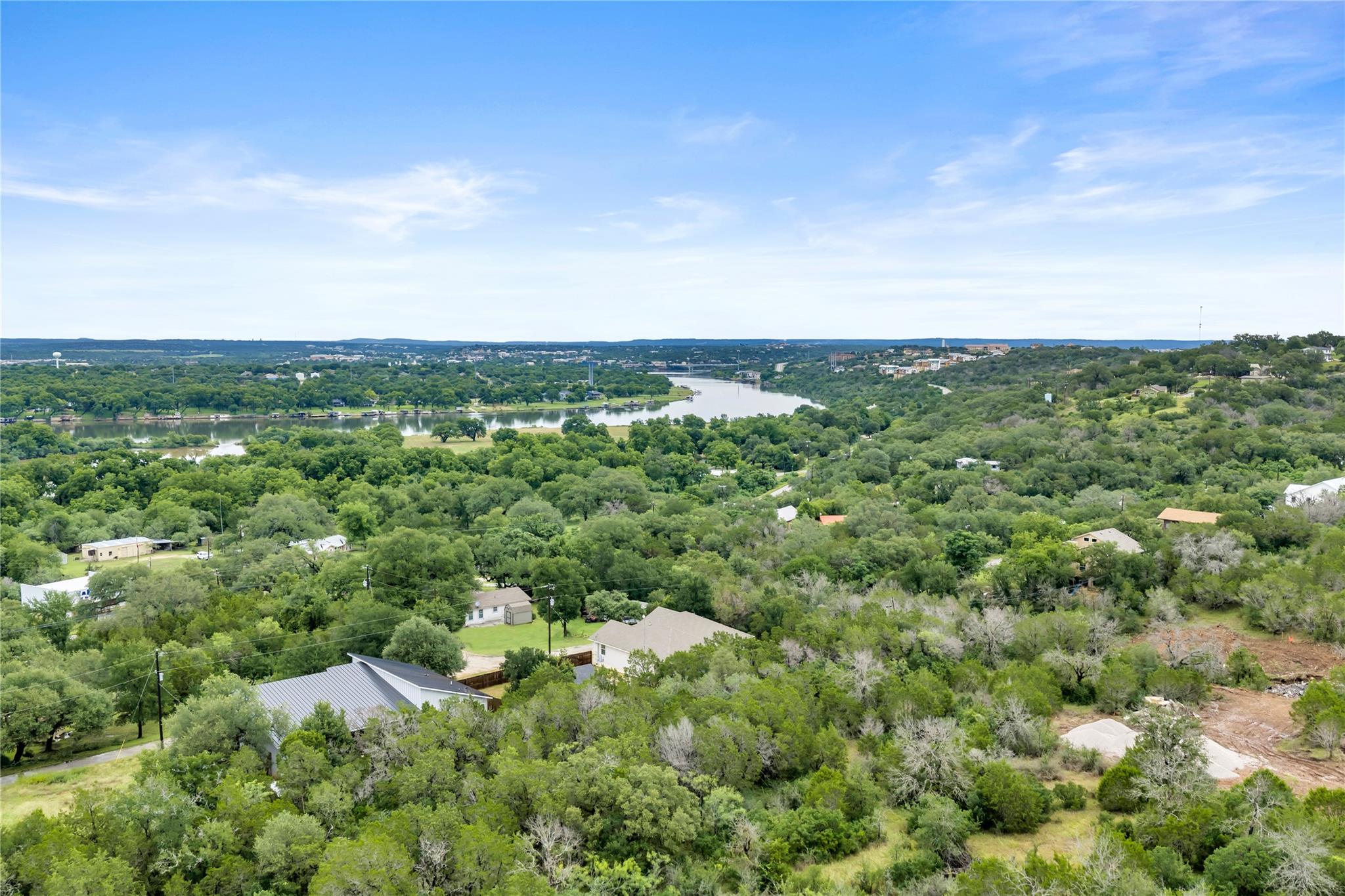 511 Taylor DR
