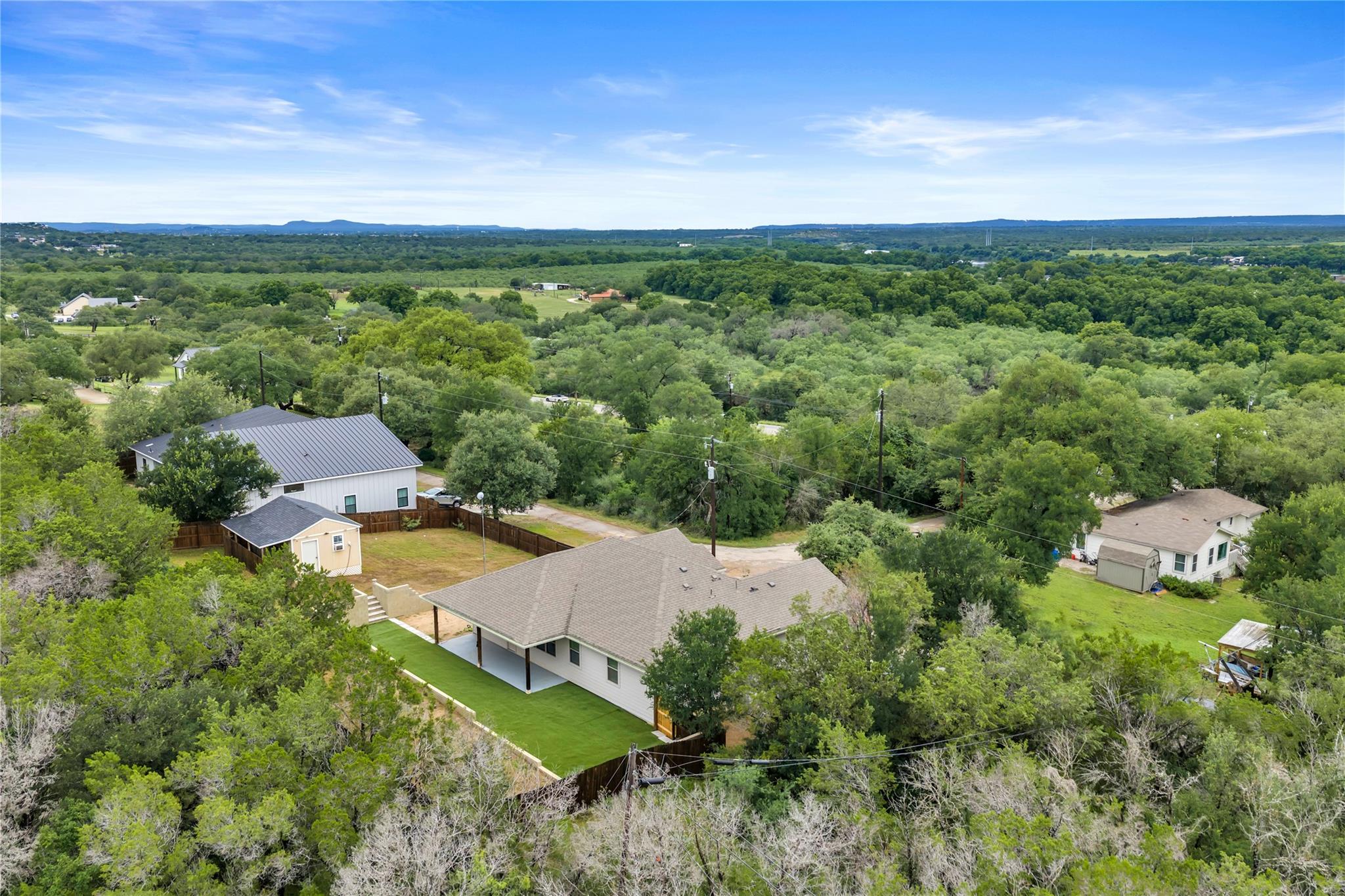 511 Taylor DR