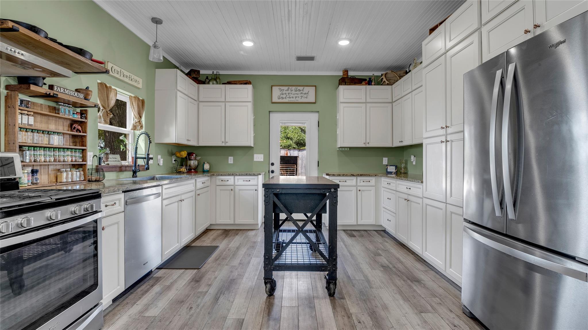 10927 County Road 272
