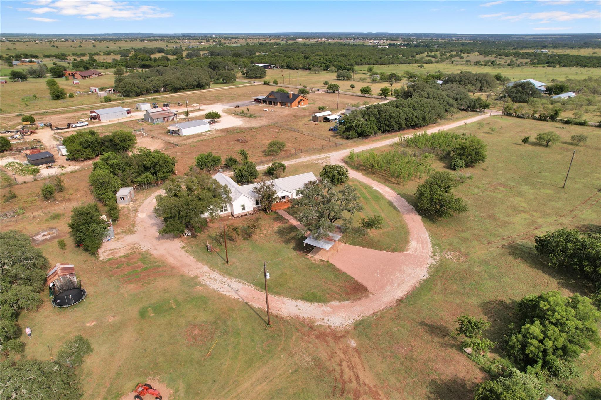 10927 County Road 272