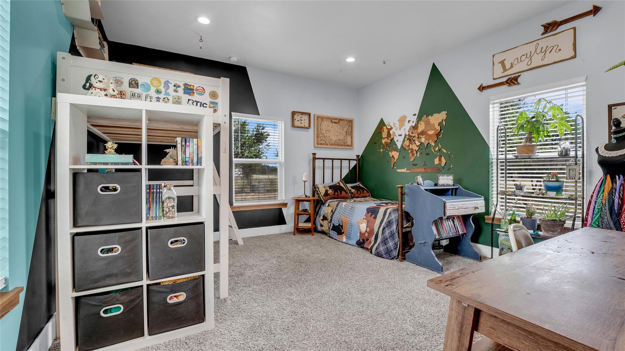 10927 County Road 272