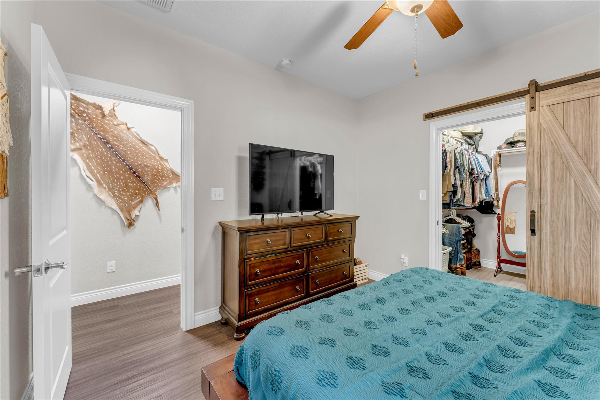 102 Fox CIR