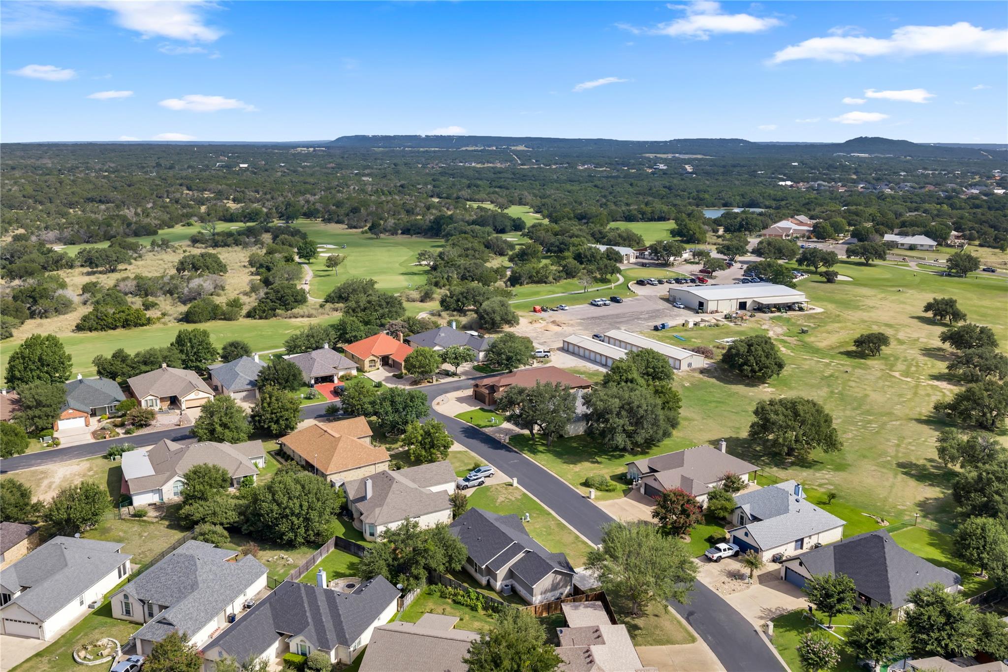 102 Fox CIR