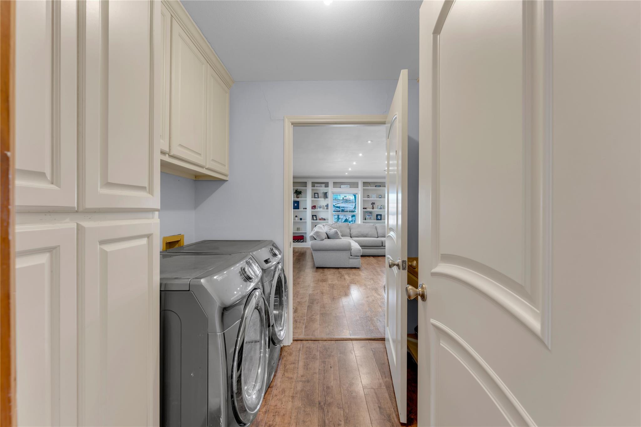 213 Corder LN