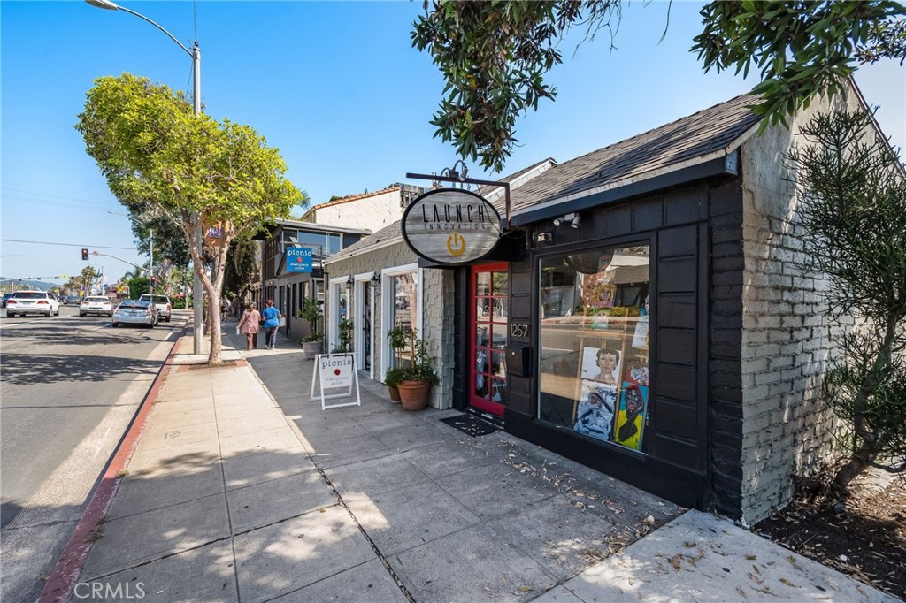 1257 S Coast Highway