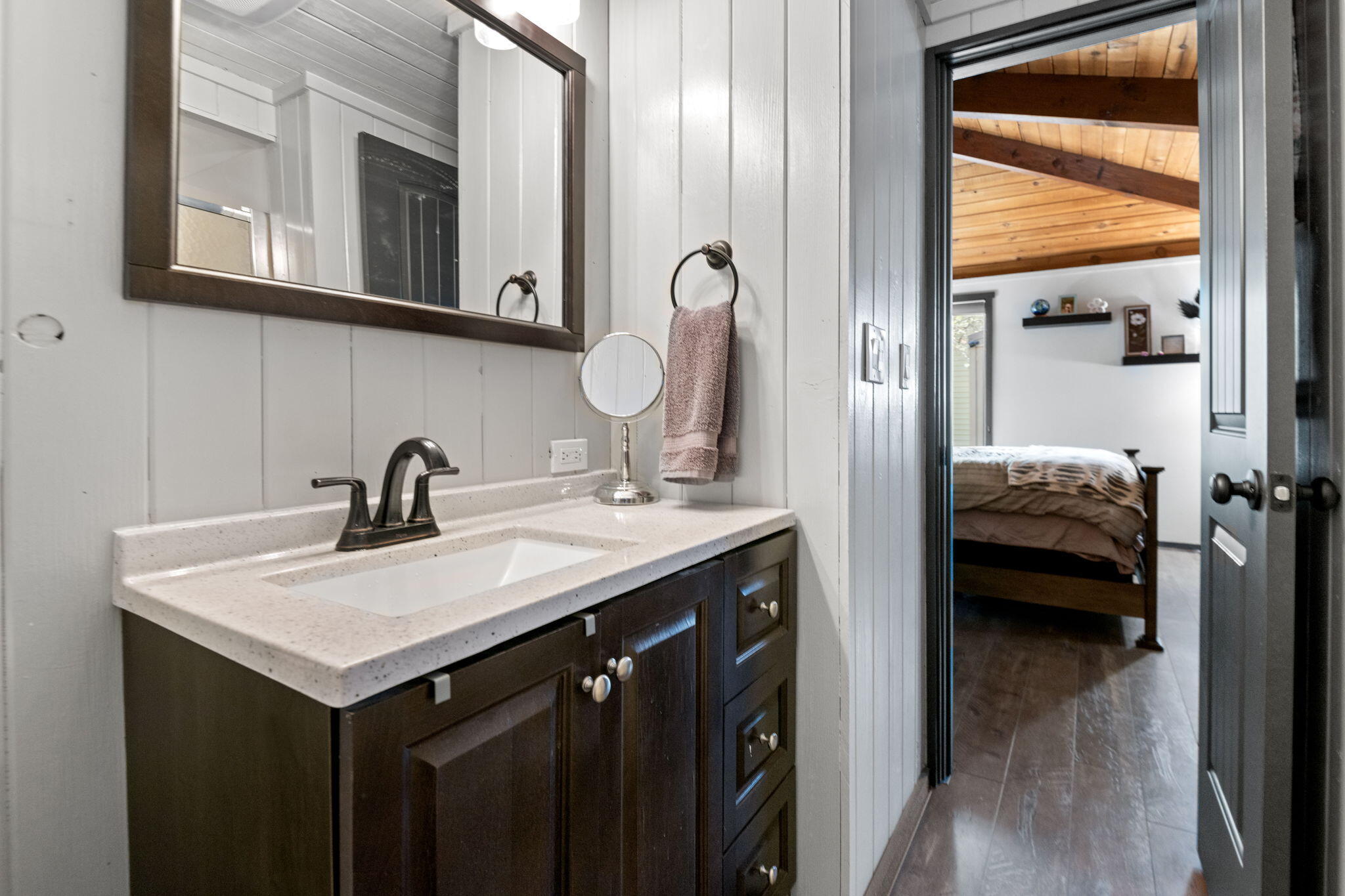 18039 Diamond Peak Lane, 5