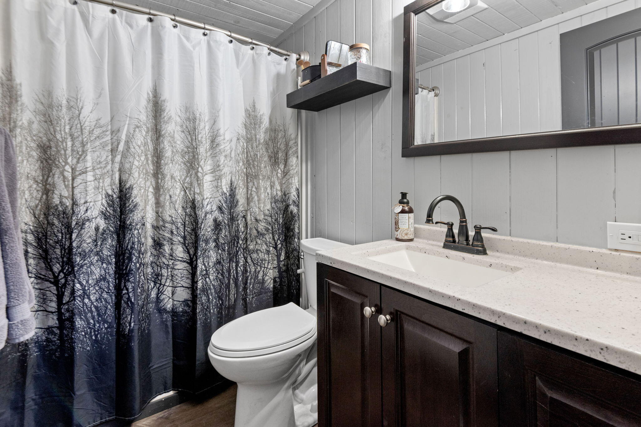 18039 Diamond Peak Lane, 5