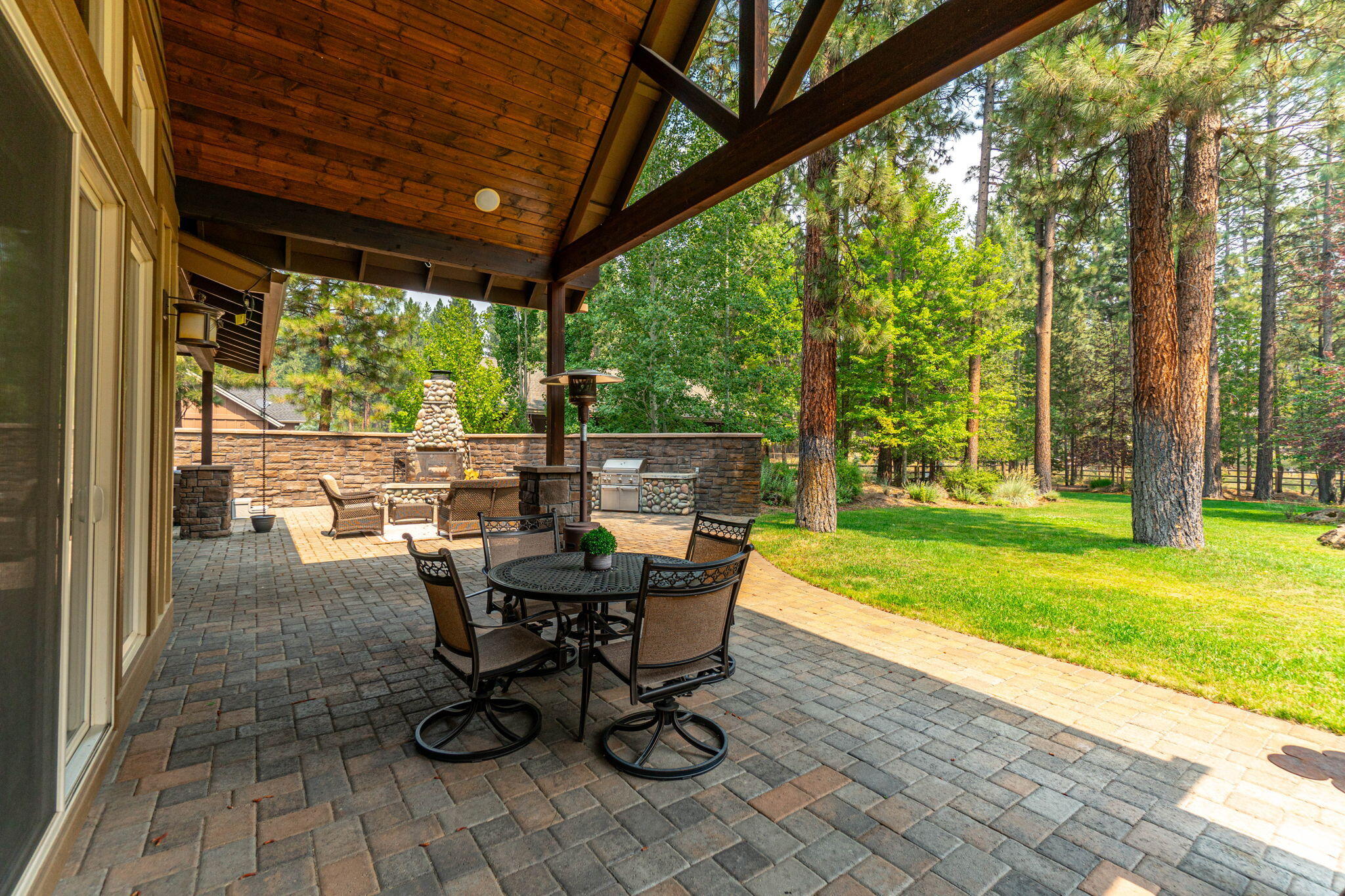 55000 Forest Lane