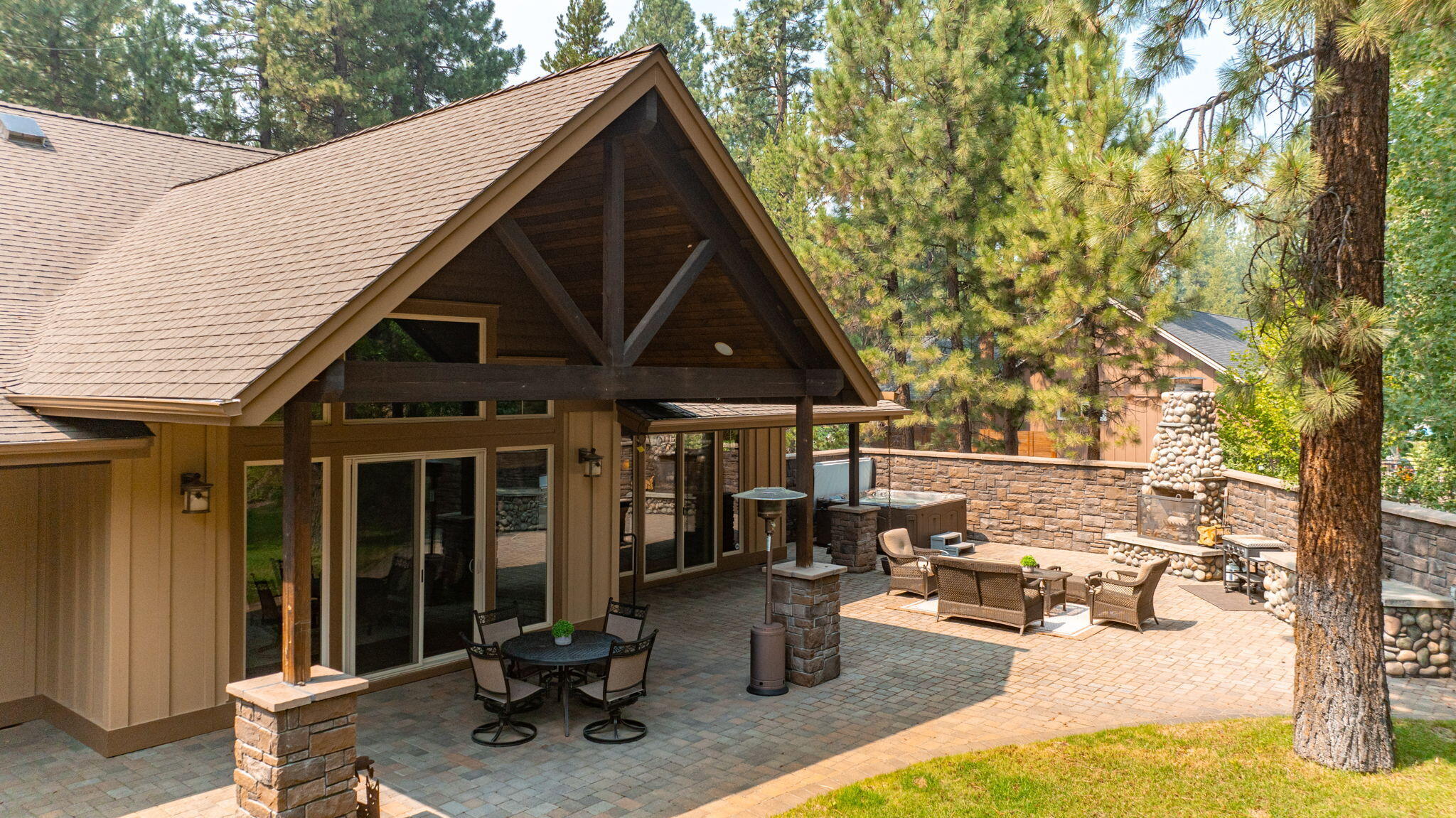55000 Forest Lane