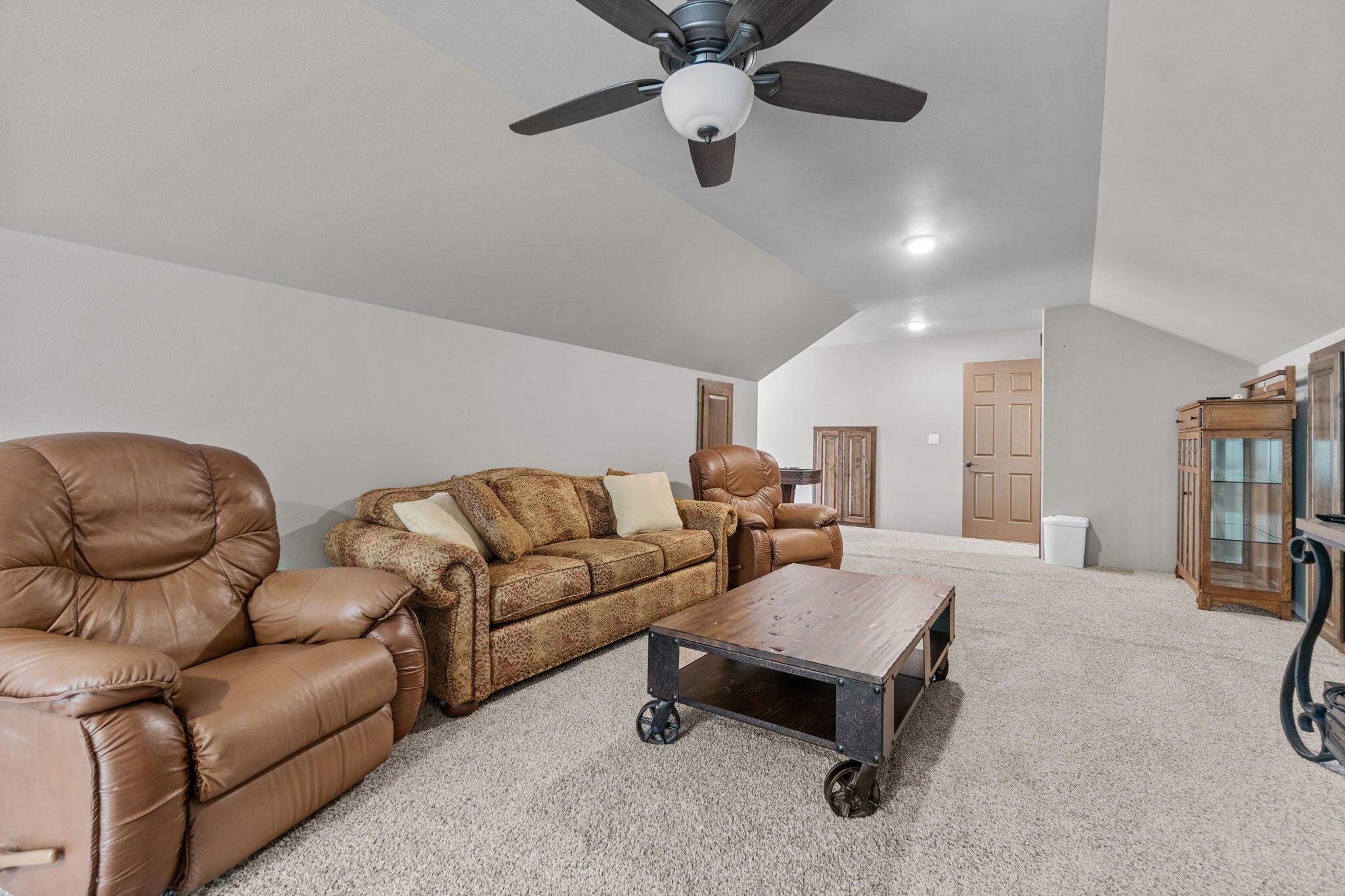 55000 Forest Lane