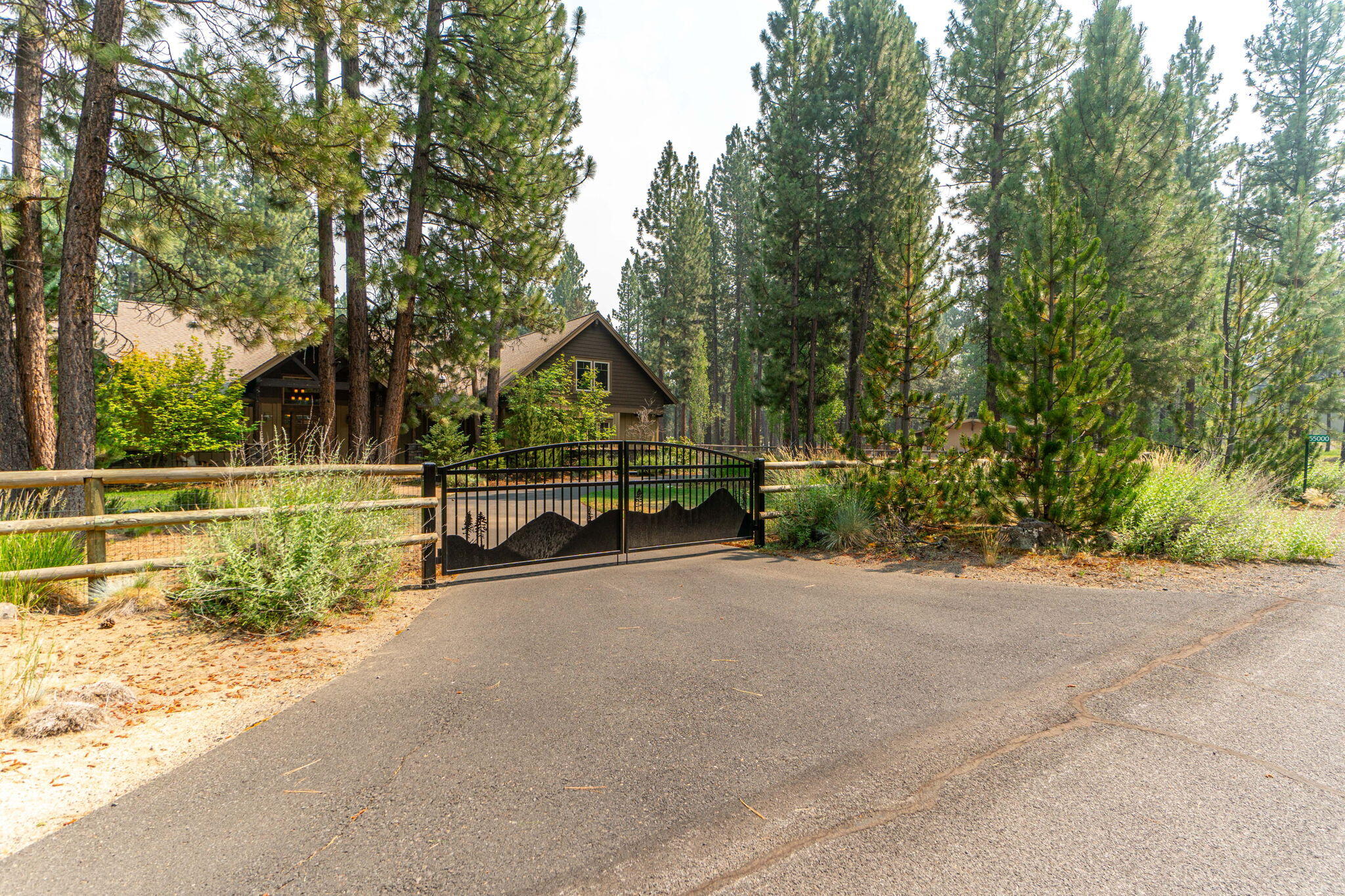 55000 Forest Lane