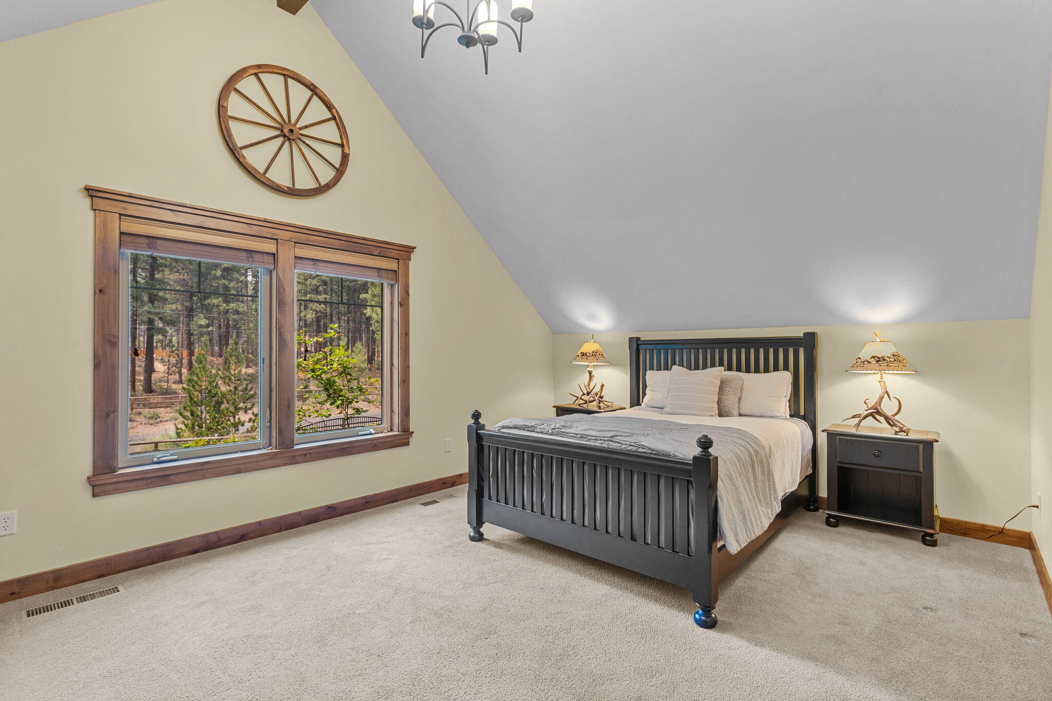 55000 Forest Lane