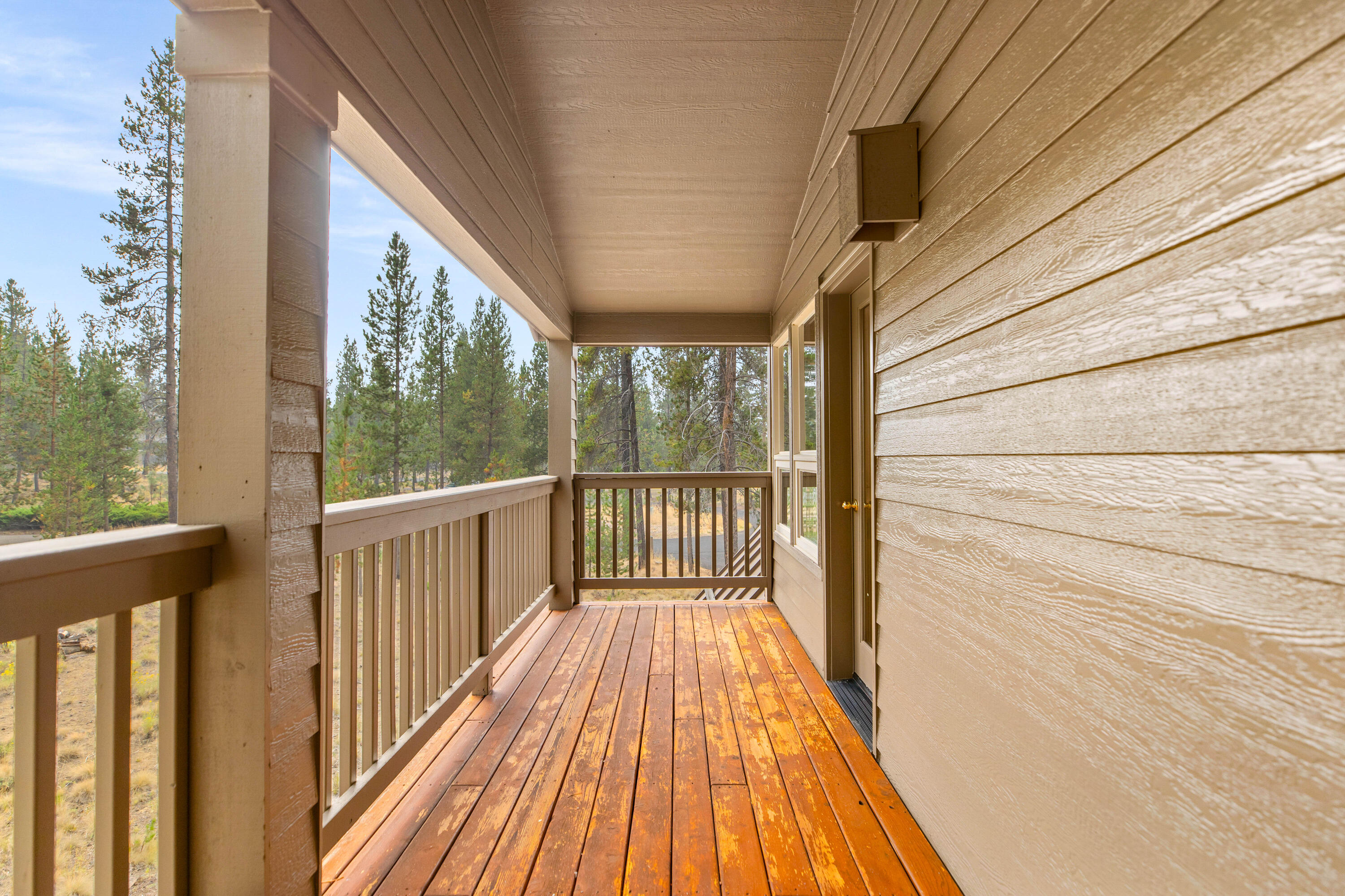 57784 Umpqua Lane, 4