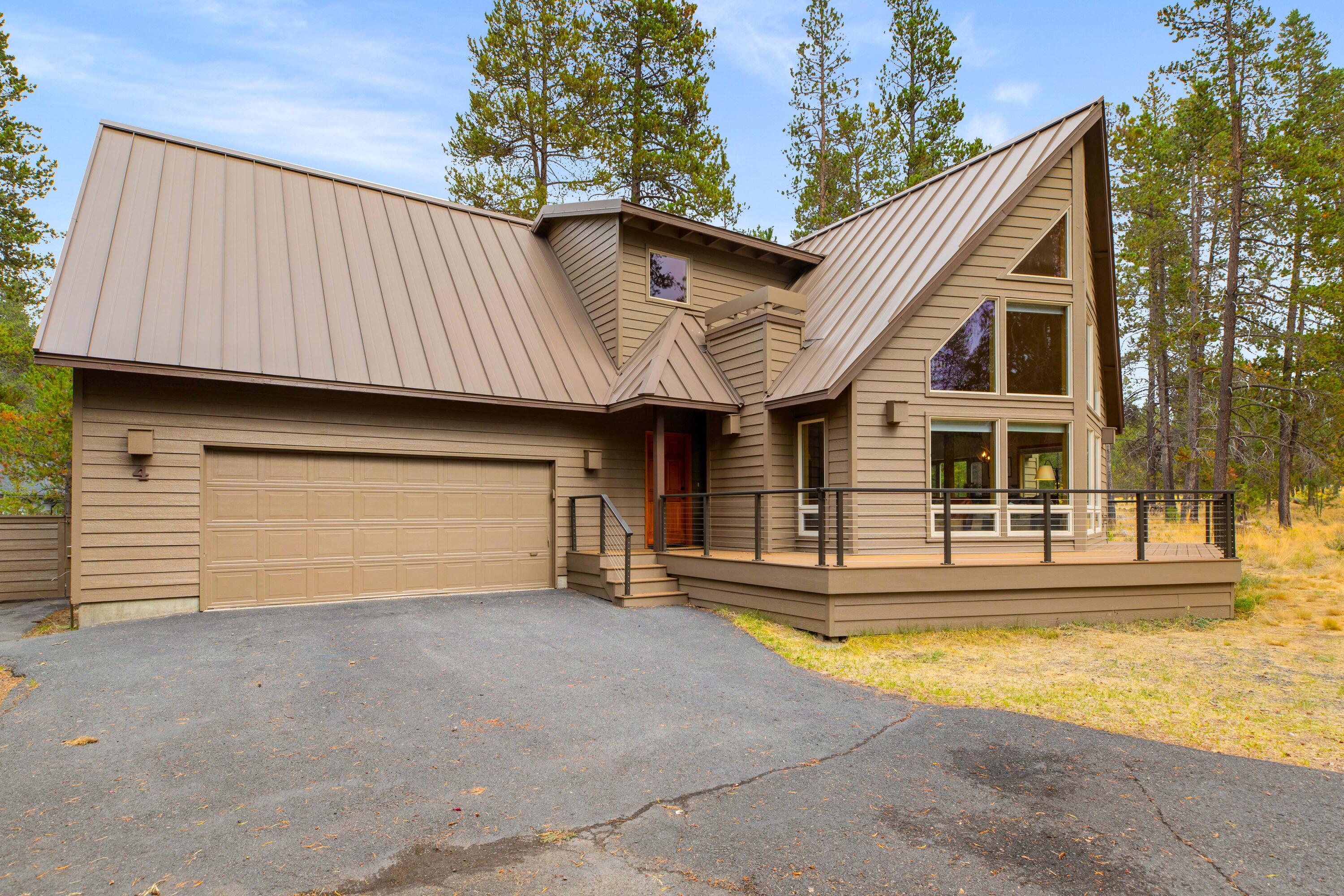 57784 Umpqua Lane, 4