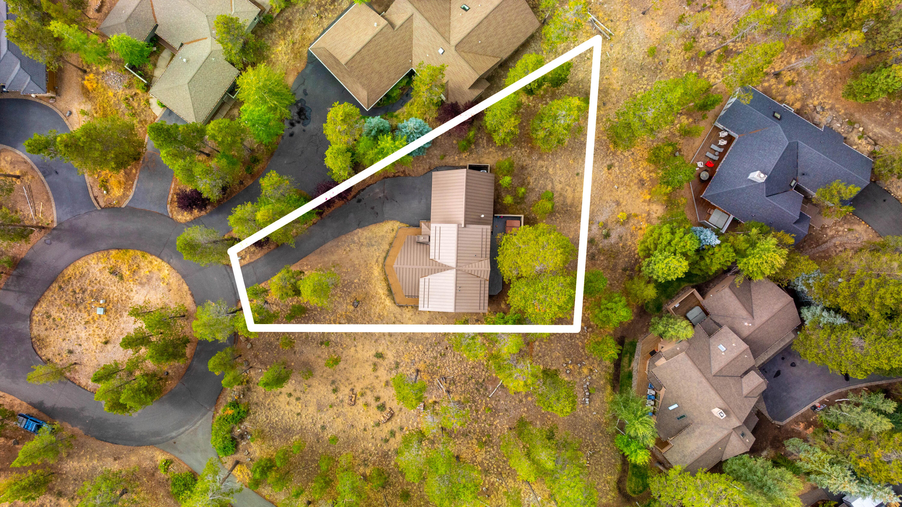 57784 Umpqua Lane, 4