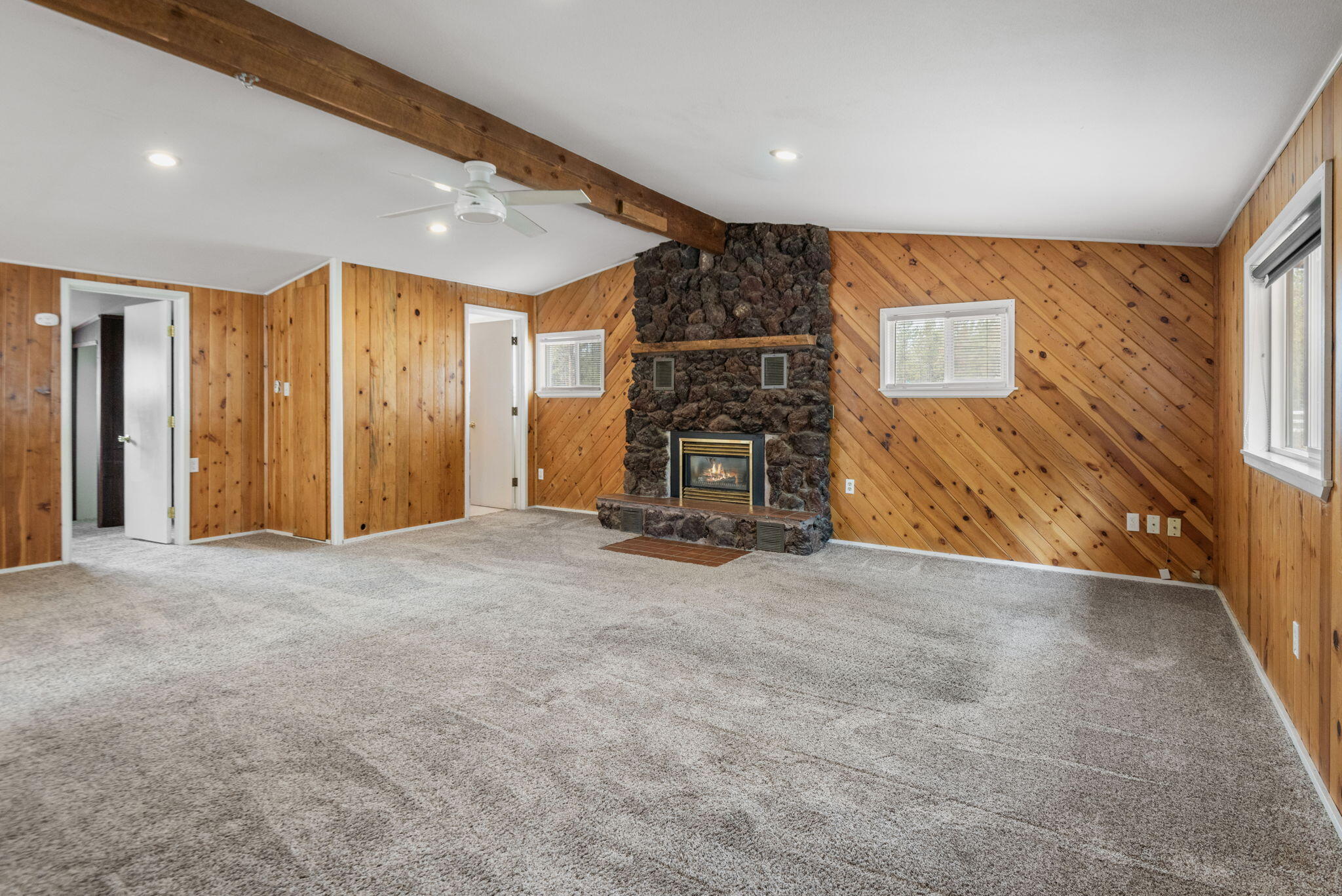 52685 Doe Lane