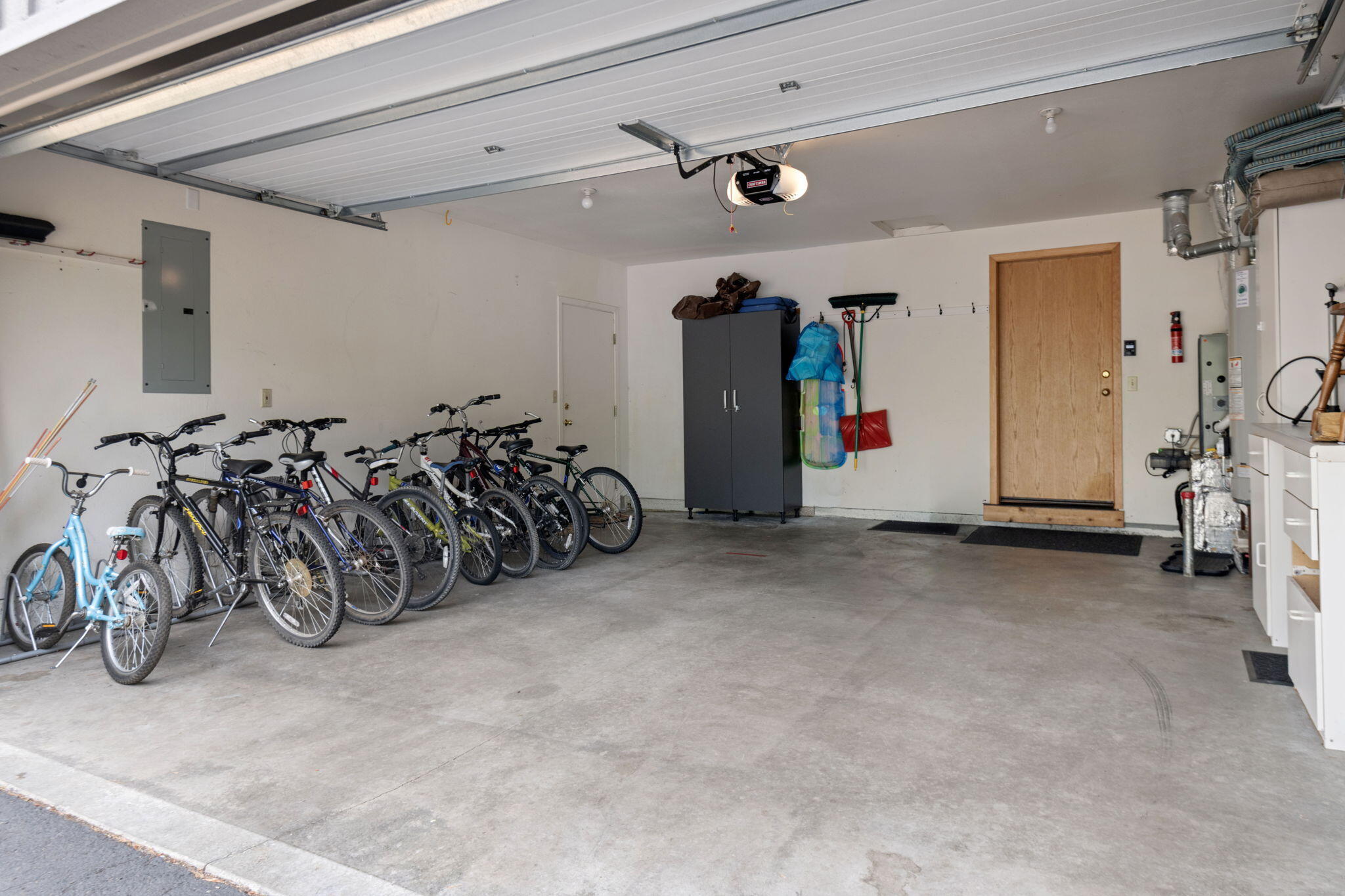 57687 Filbert Lane, 8