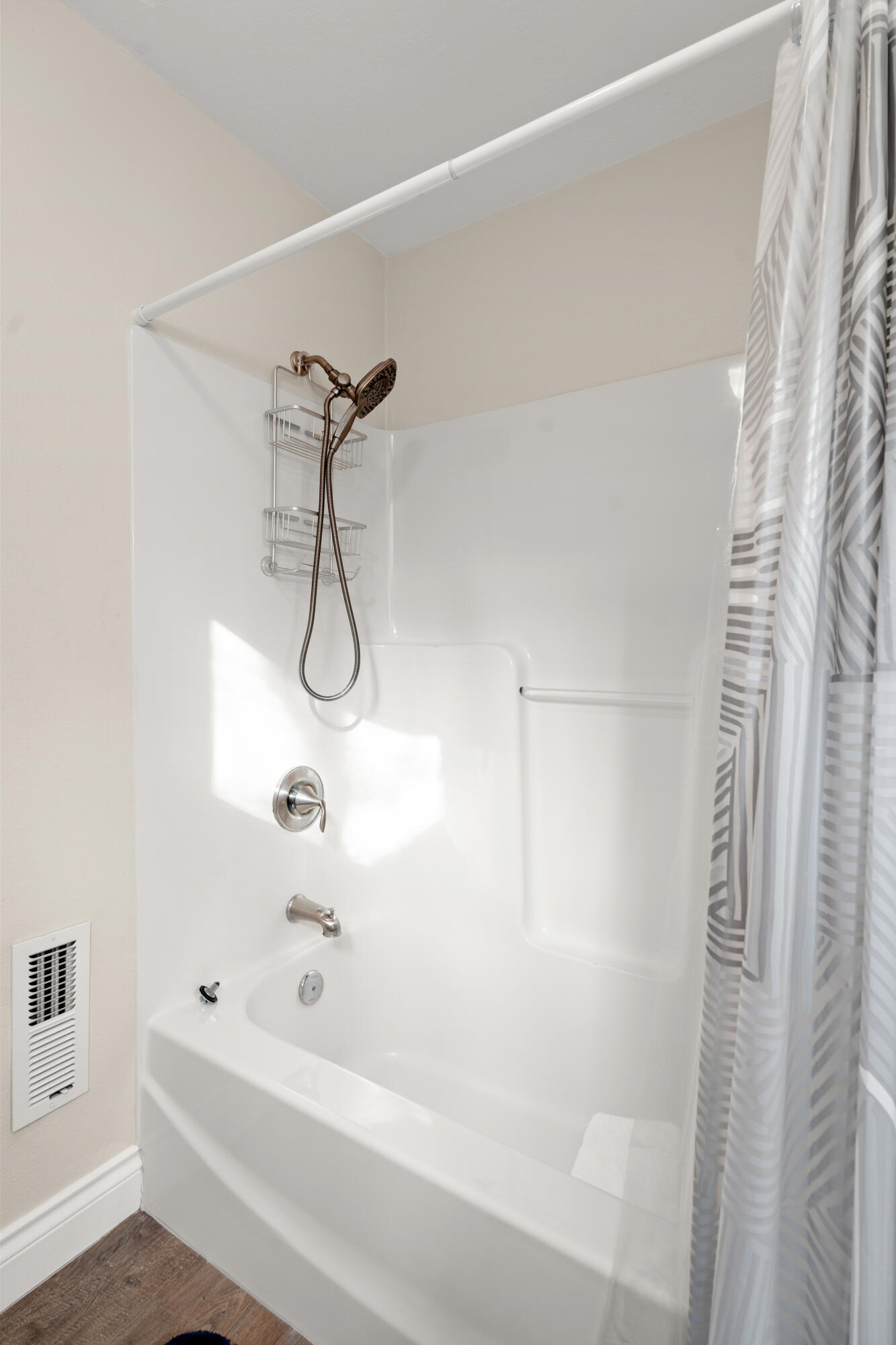 18025 Camas Lane, 18