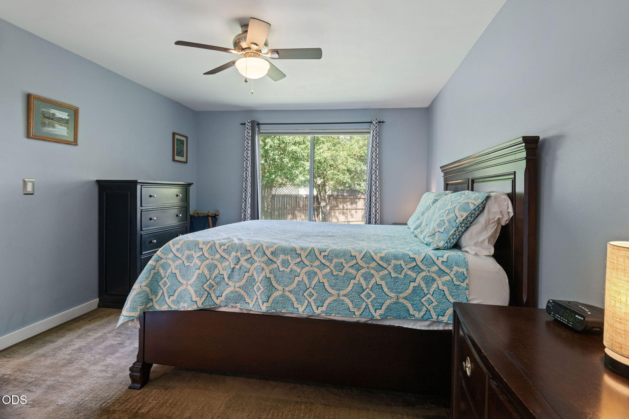 3242 NE Woodbury Court