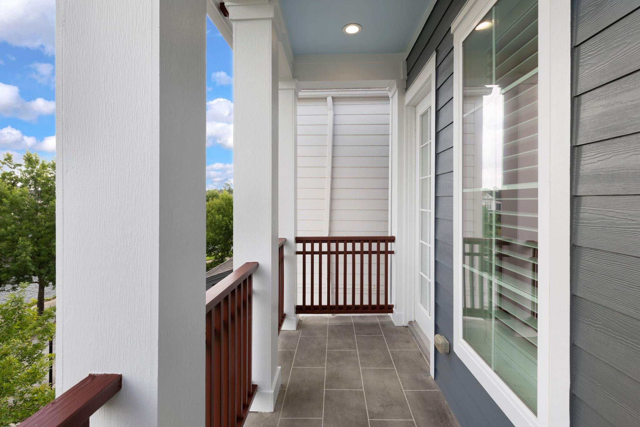 254 Breezy Way