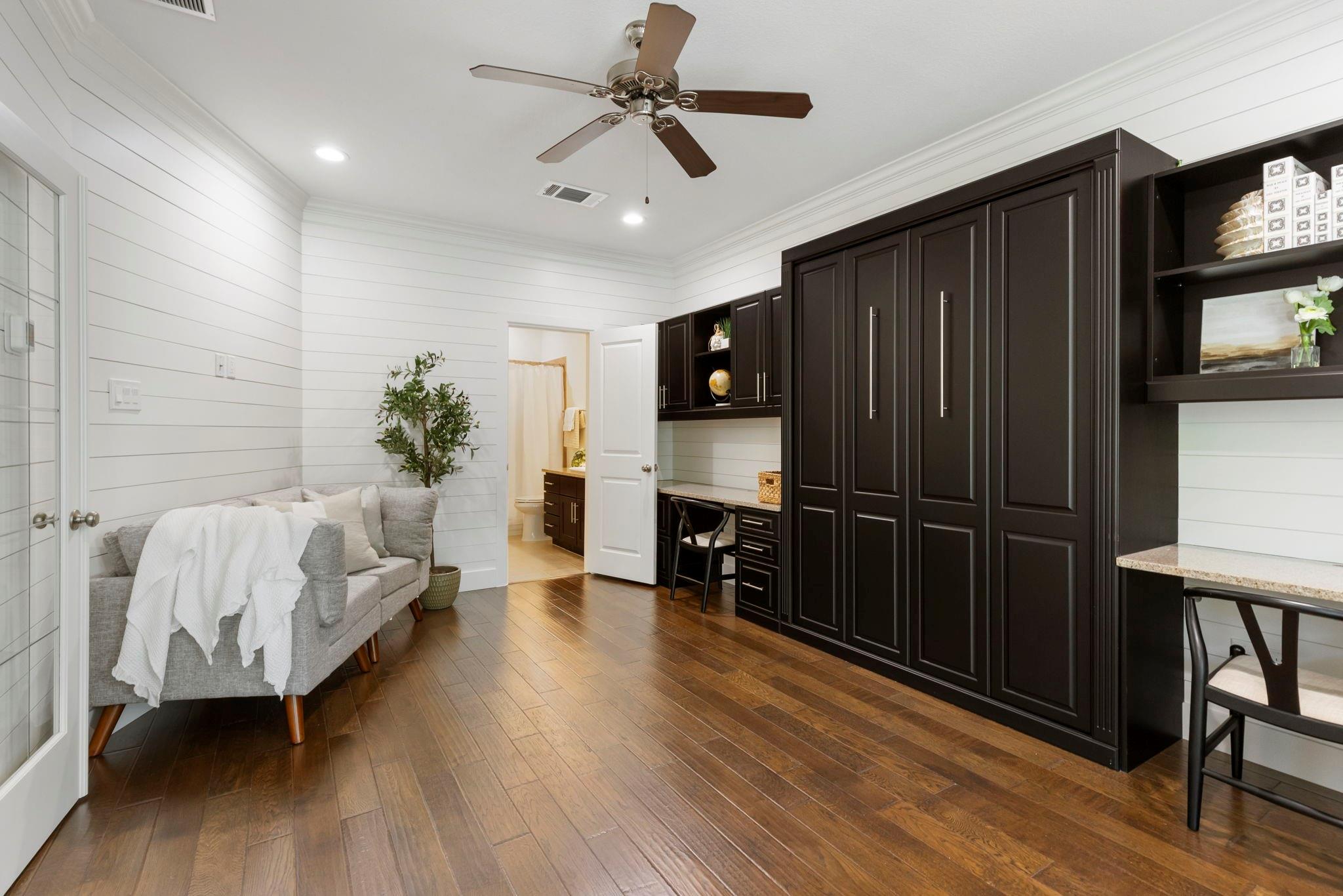 254 Breezy Way