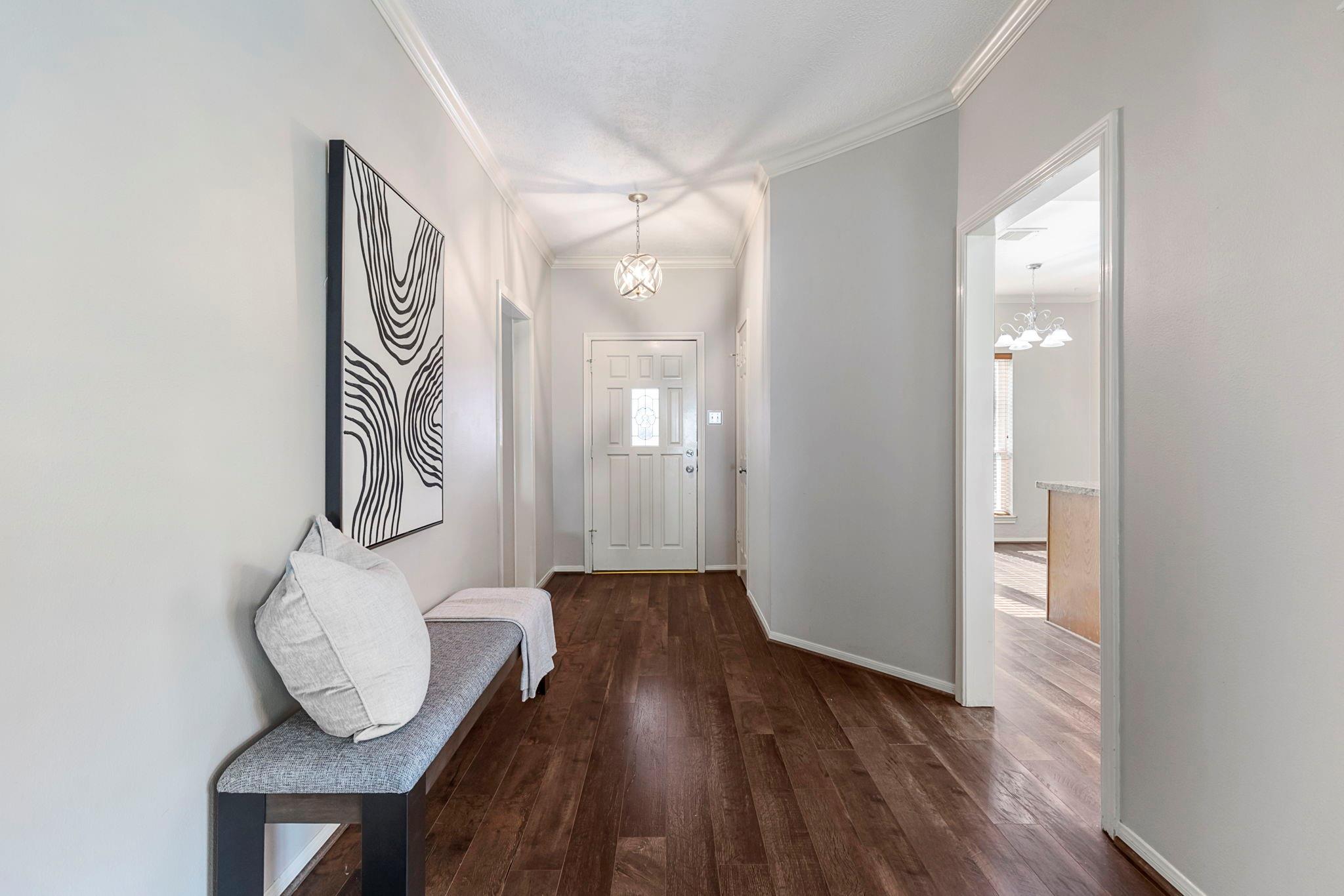 31 E Bonneymead Circle