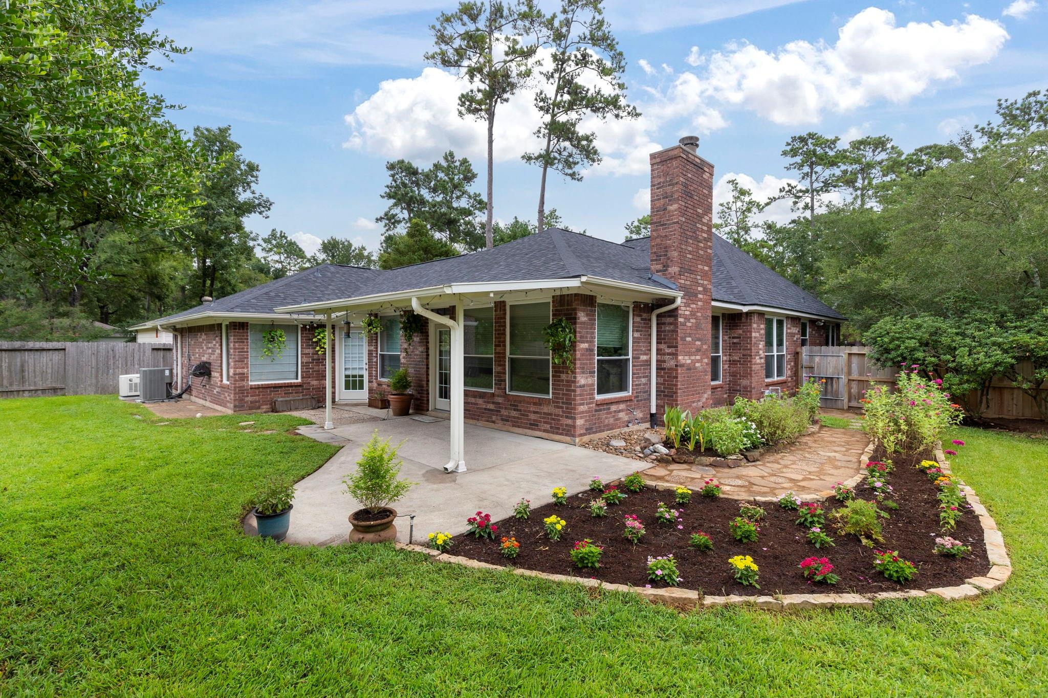 31 E Bonneymead Circle